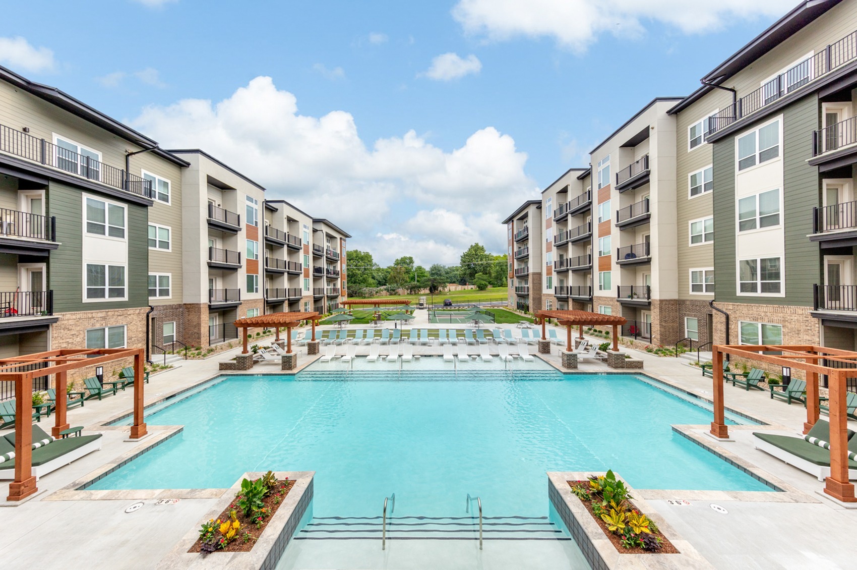 Photos The Chadwick Apartments in Shawnee, Kansas