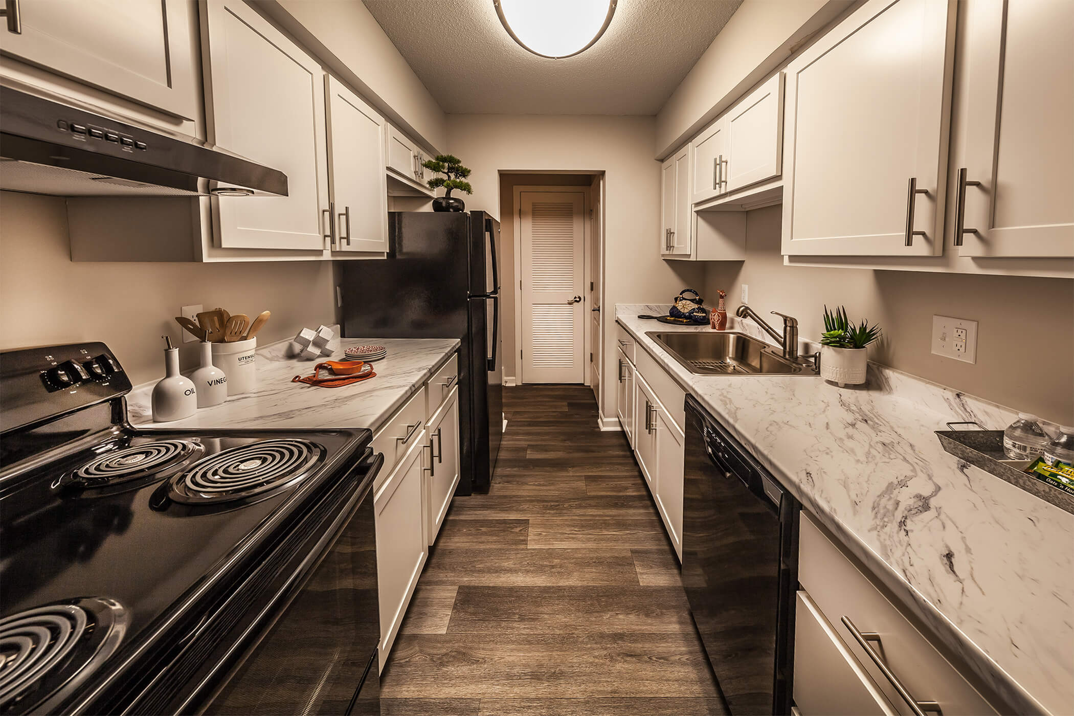 Indianapolis Apartments for Rent The Meridian South