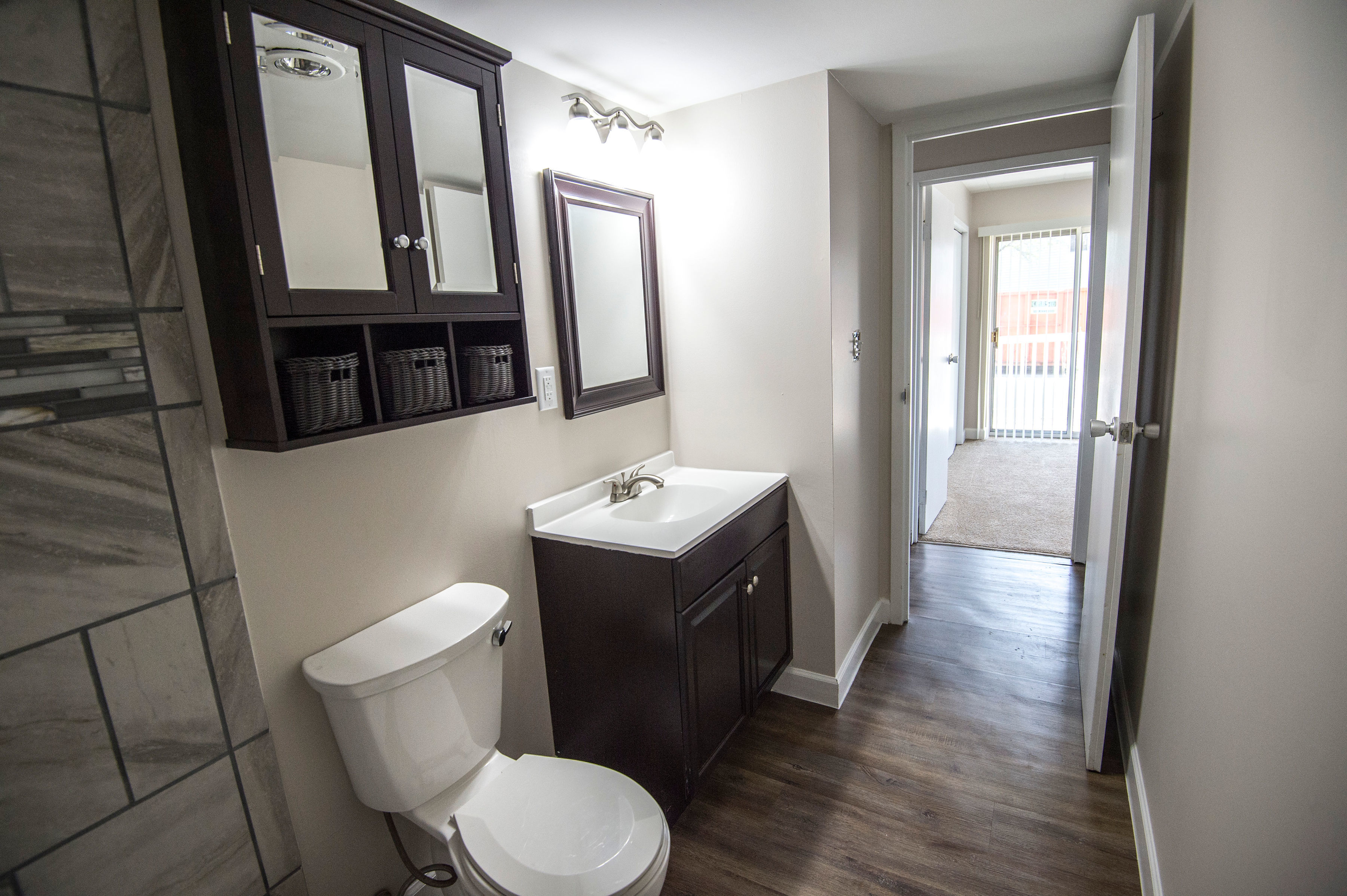 View Photos Brentwood Park Apartments