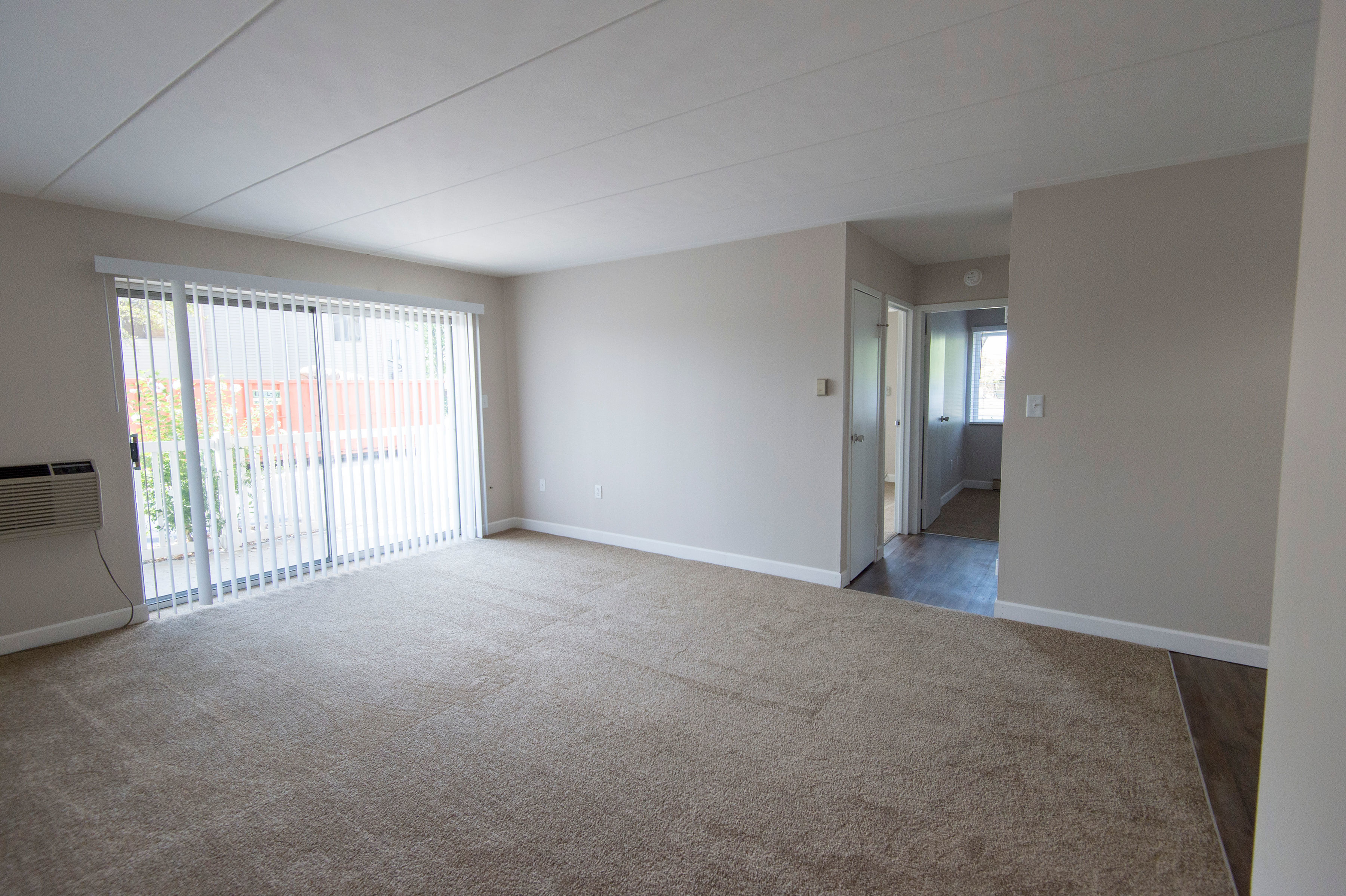 View Photos Brentwood Park Apartments