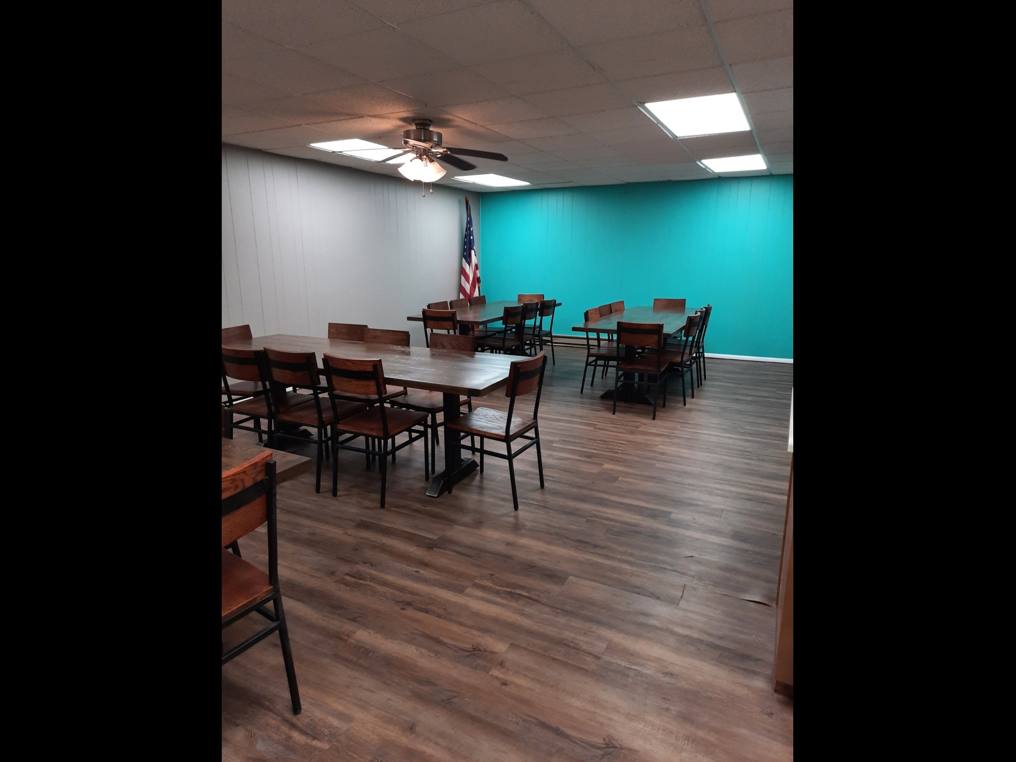 View Photos Brentwood Park Apartments