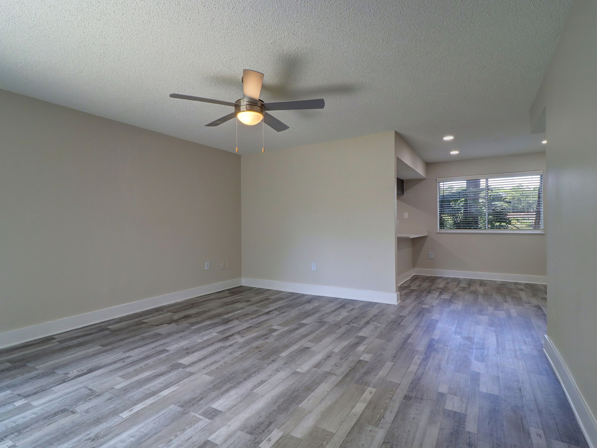 View Photos & Take A Virtual Tour | The River Pointe Apartments