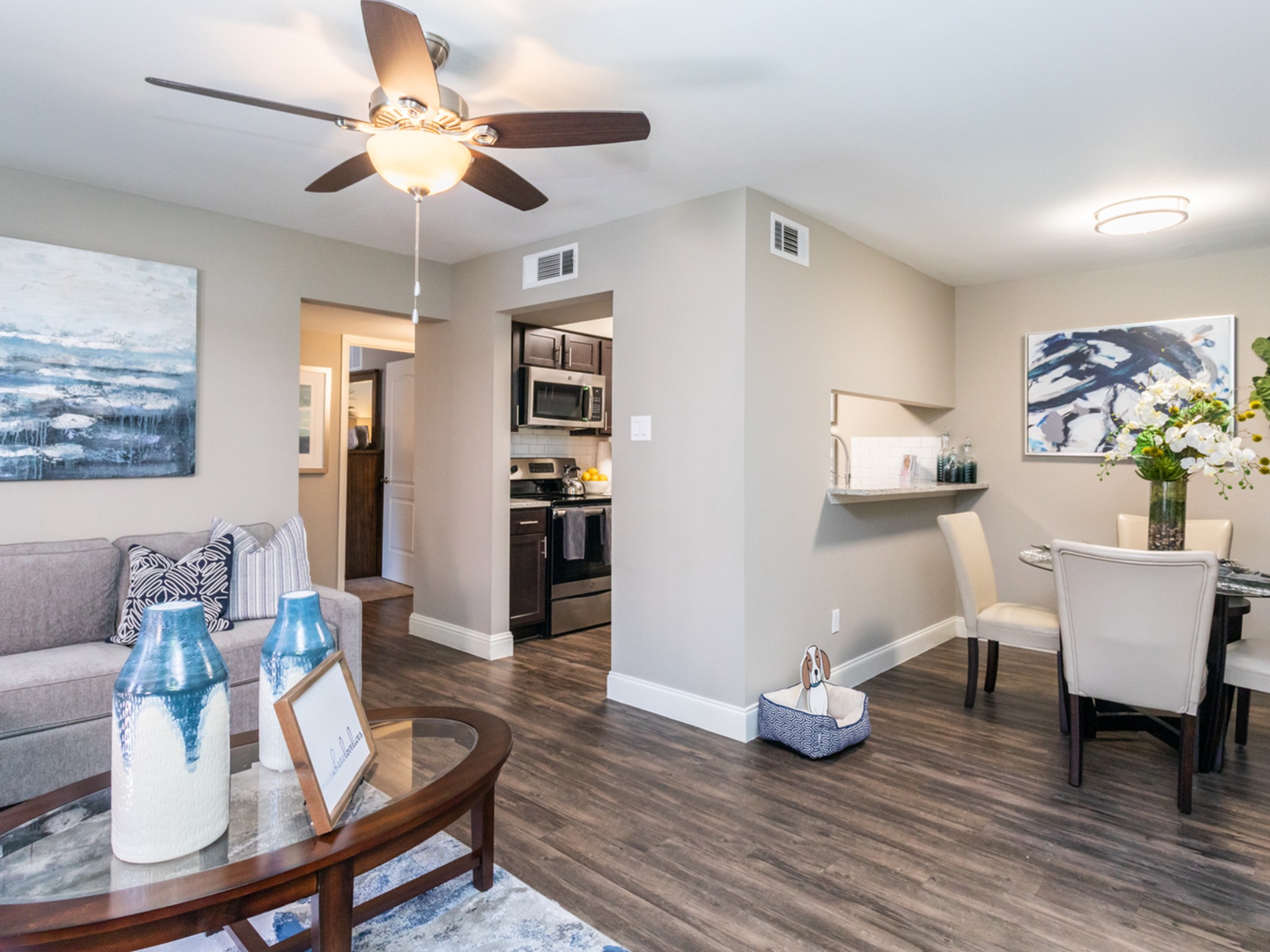 View Photos & Take A Virtual Tour Stratford House Apartments