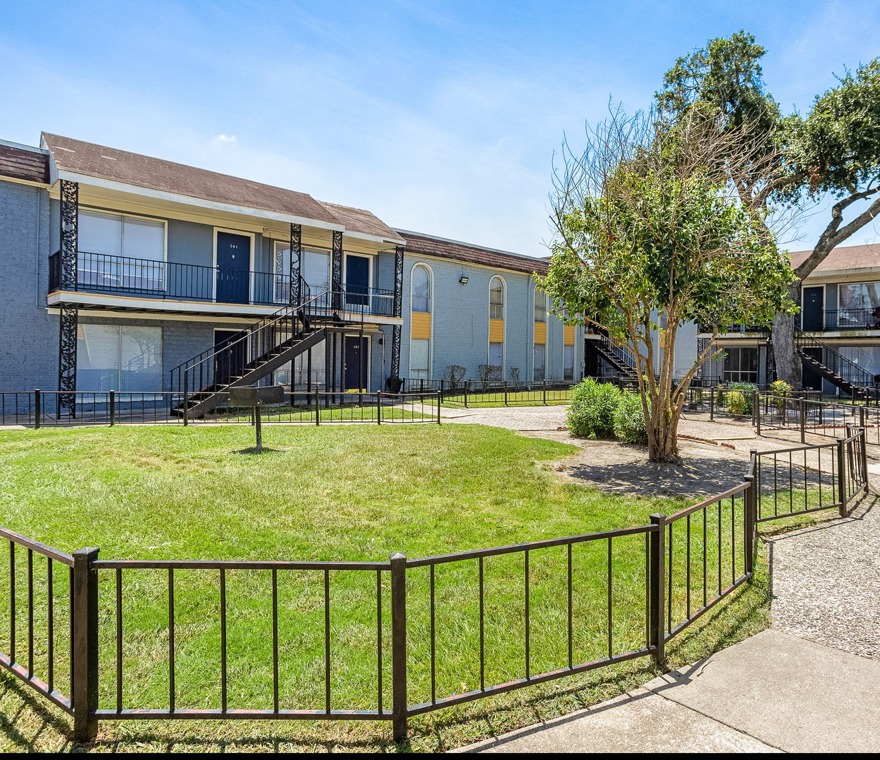 Living Made Simple at Tierra Bella Apartments