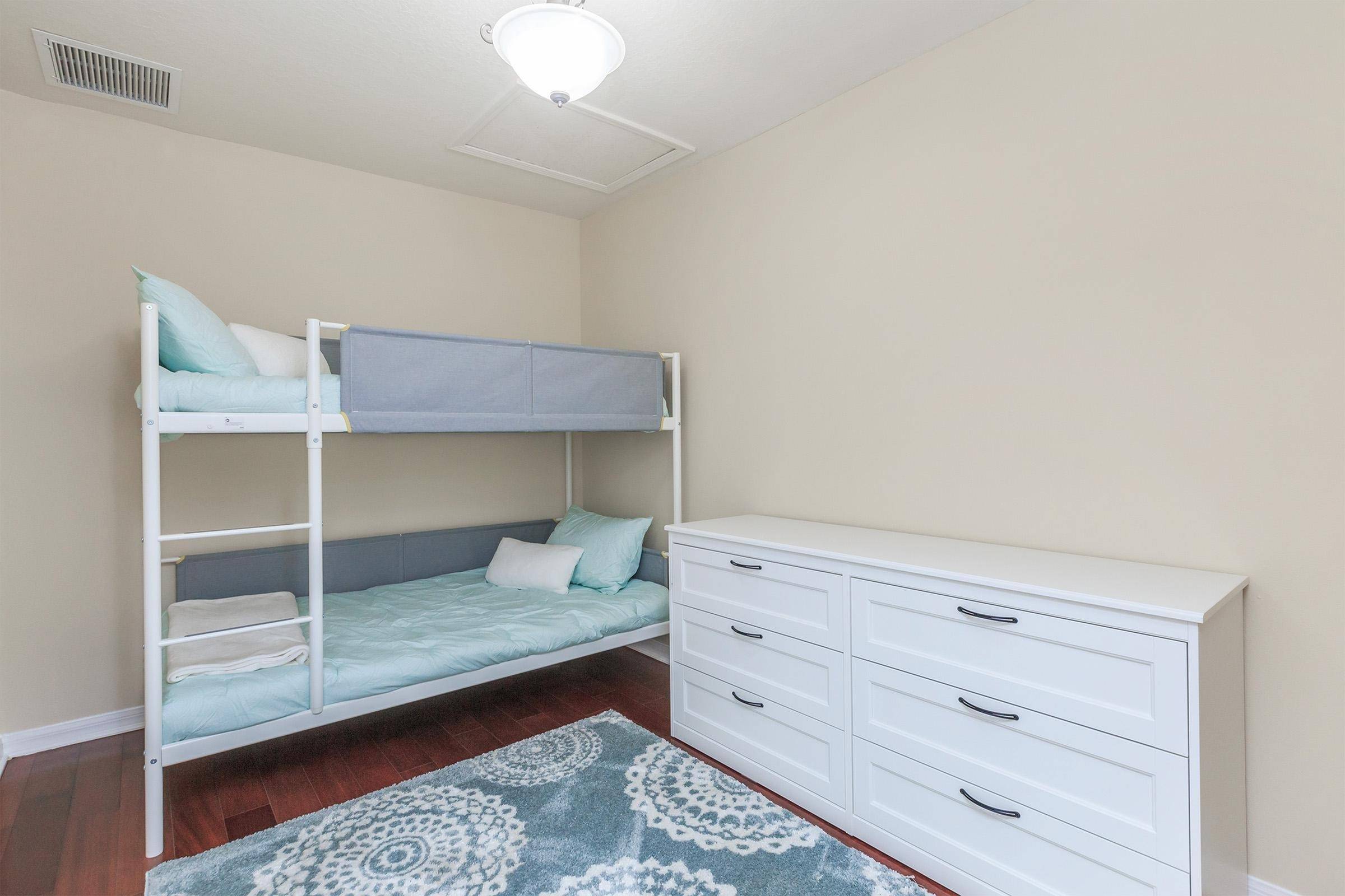 View Photos Pilars Harbour