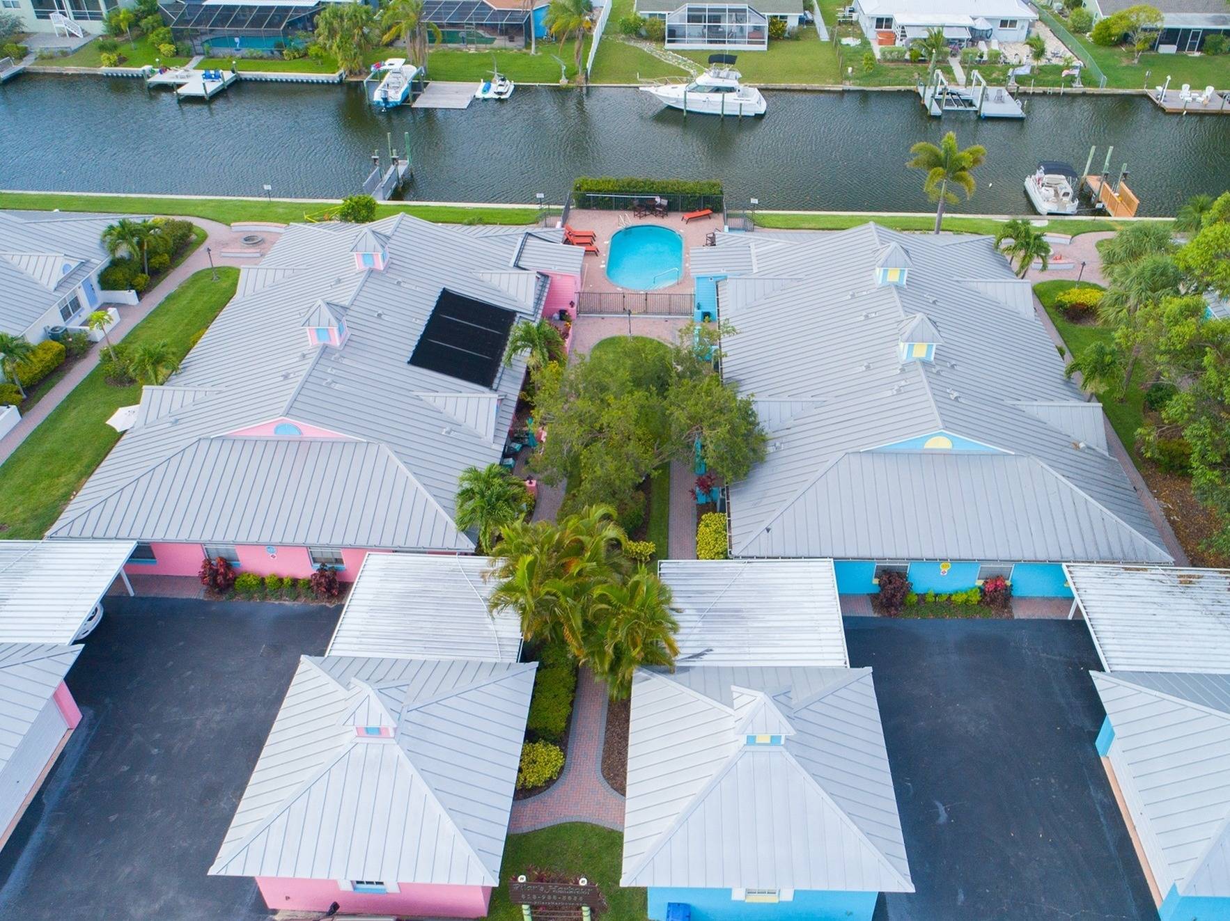 View Photos Pilars Harbour