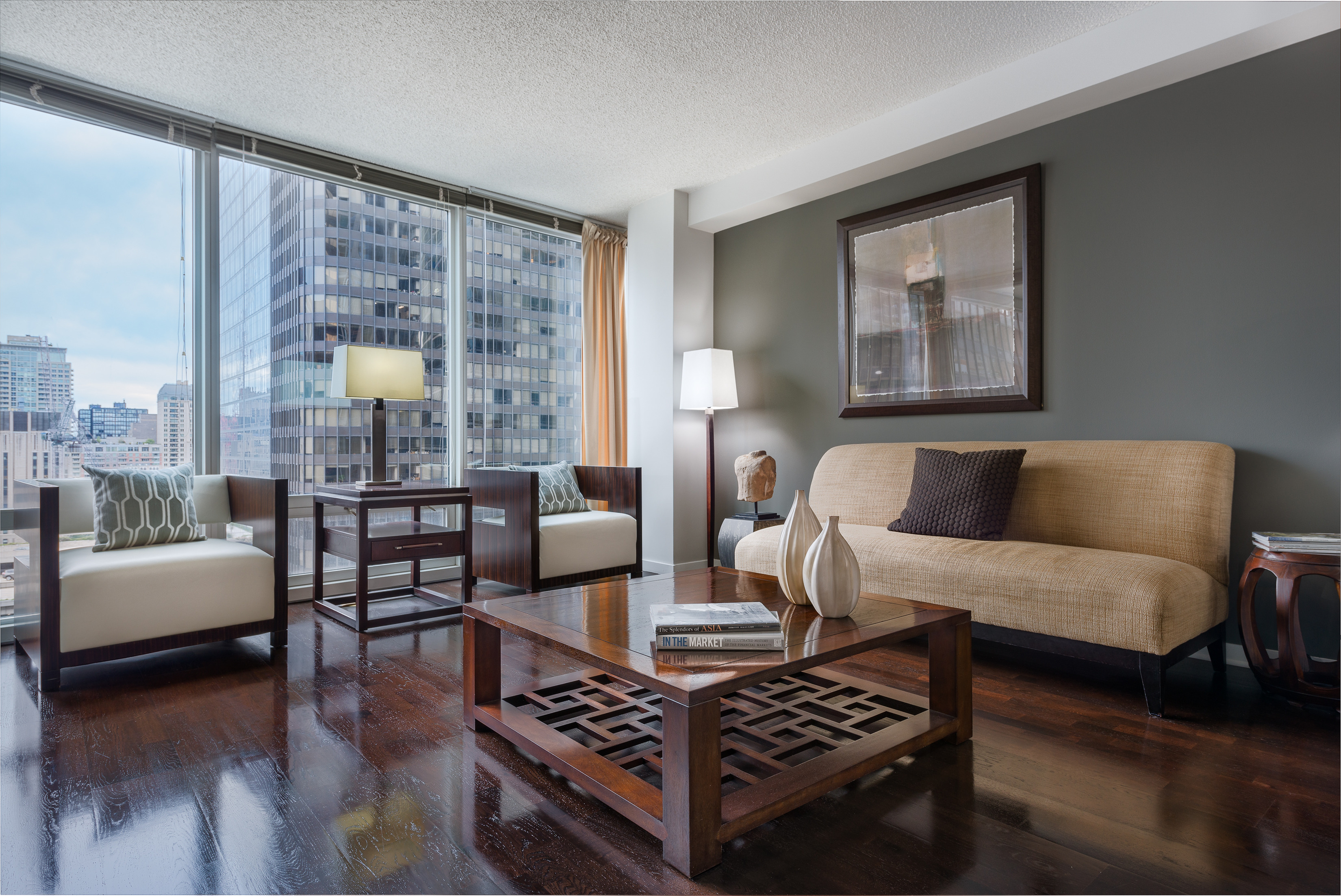 Elegant Living Room | The Streeter Luxury Apartments