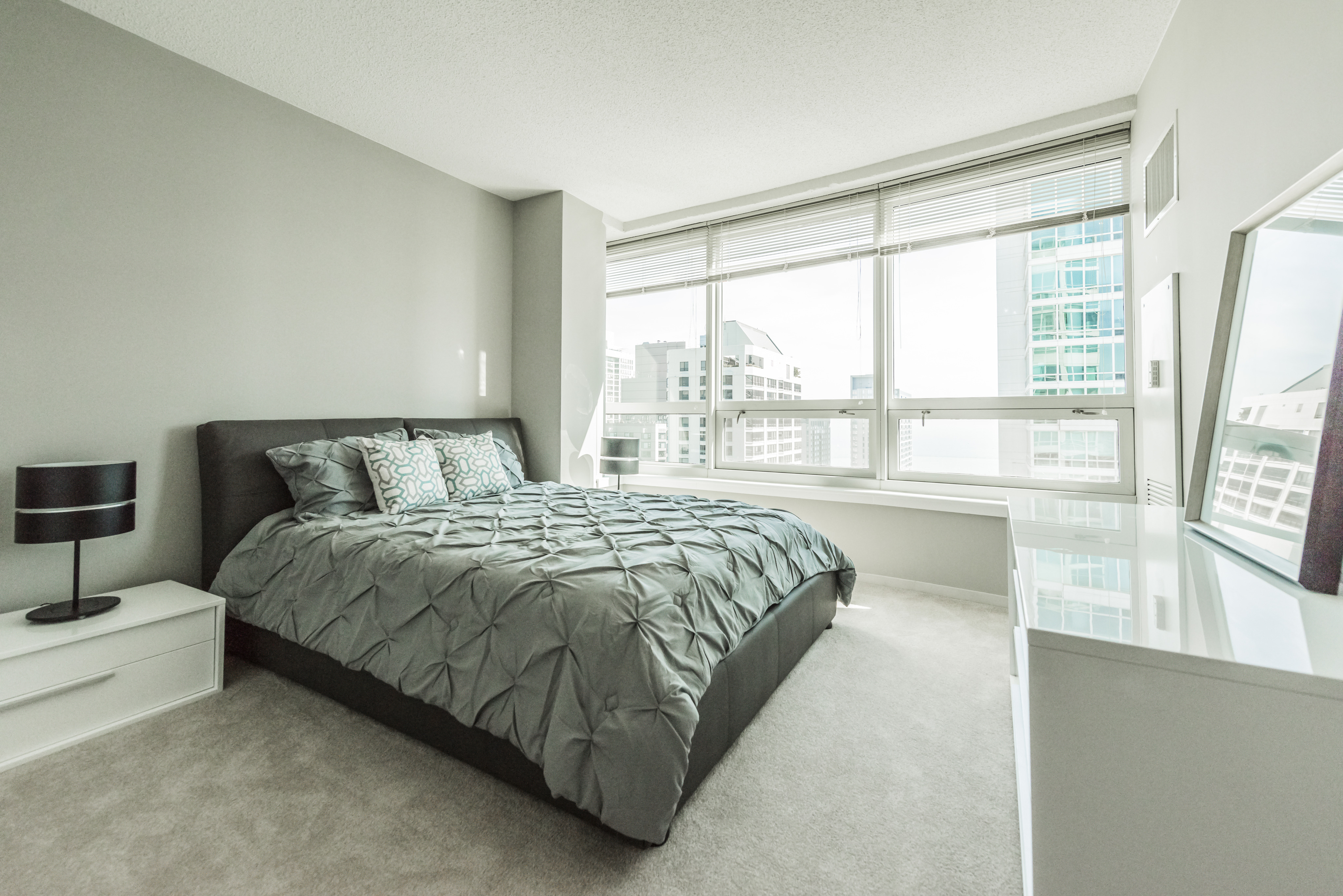 Vast Bedroom | The Streeter Luxury Apartments
