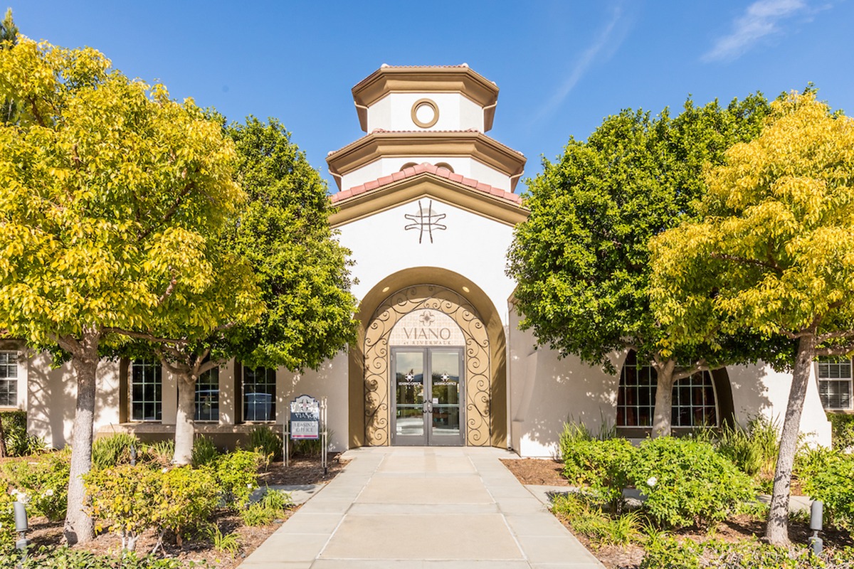 Viano at Riverwalk Apartments For Rent In Riverside, CA