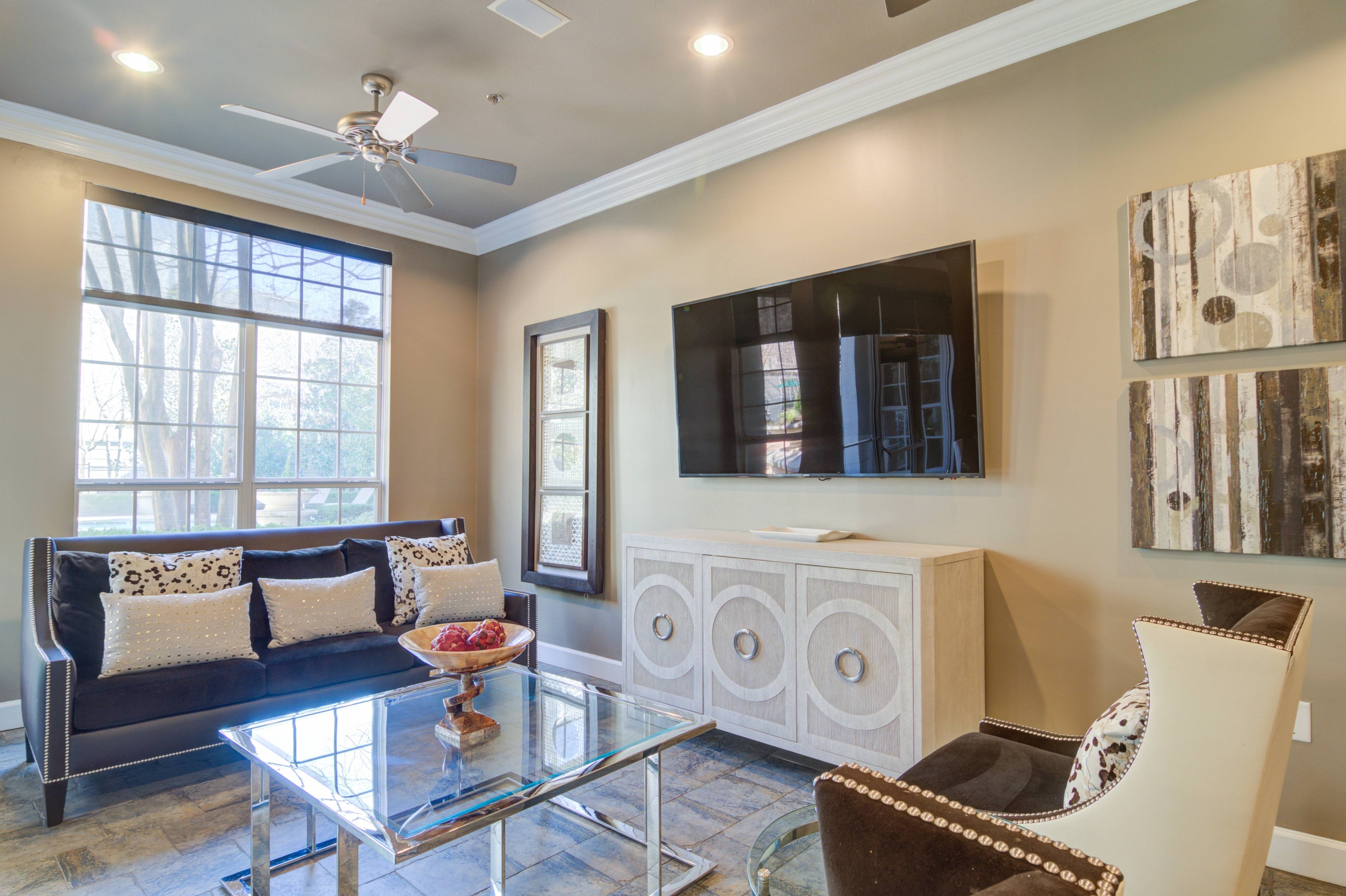 Photos Of Our Atlanta, GA Apartments For Rent Phipps Place