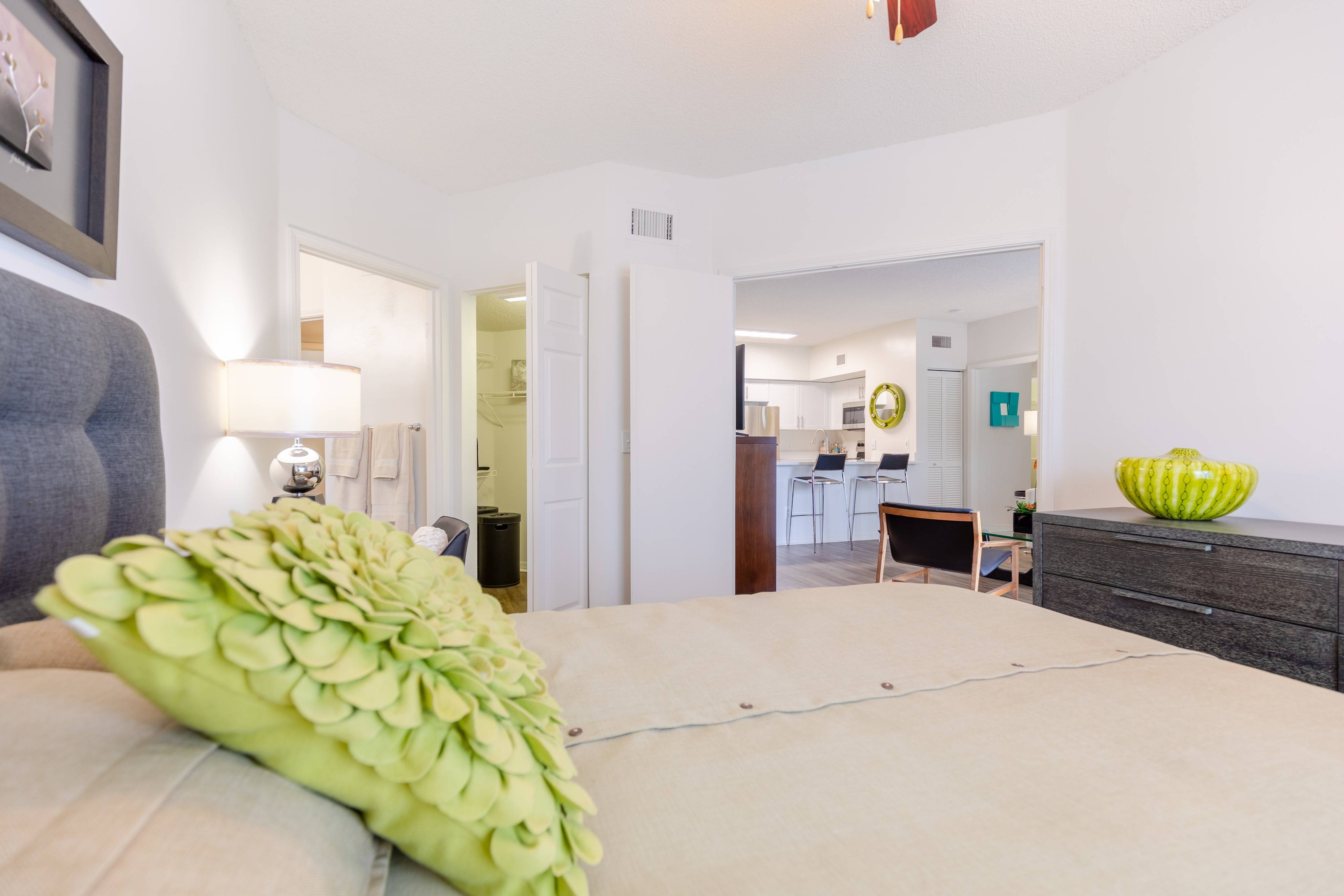 Photos Palm Beach Garden Apartments For Rent Mira Flores