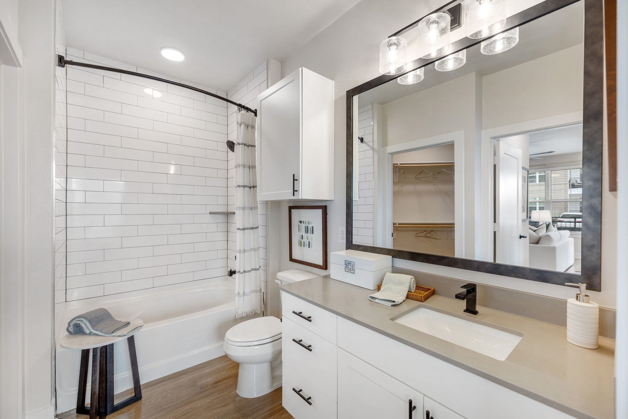 View Photos Elan Harvest Green