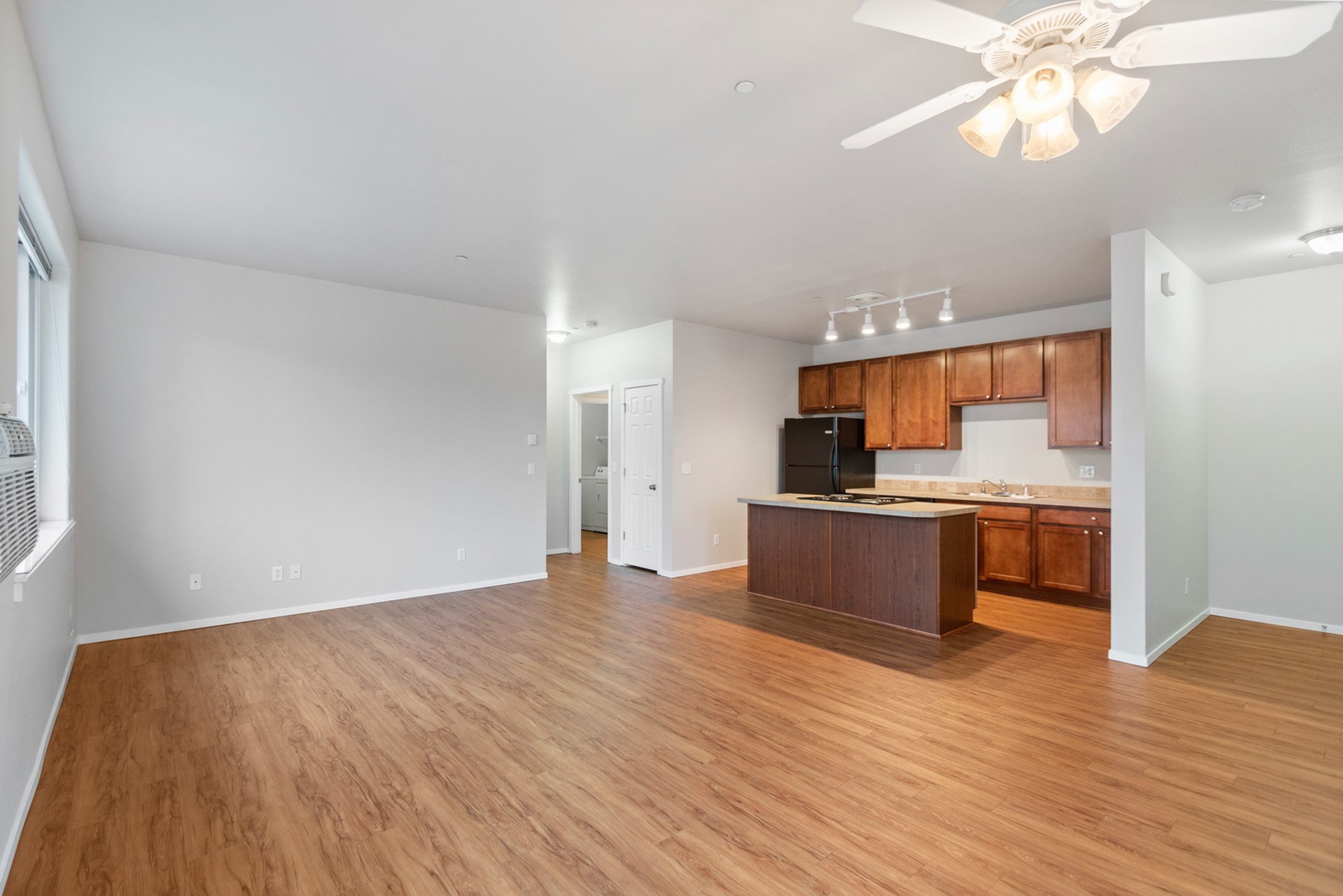 View Photos & Take A Virtual Tour Bitterroot Lodge