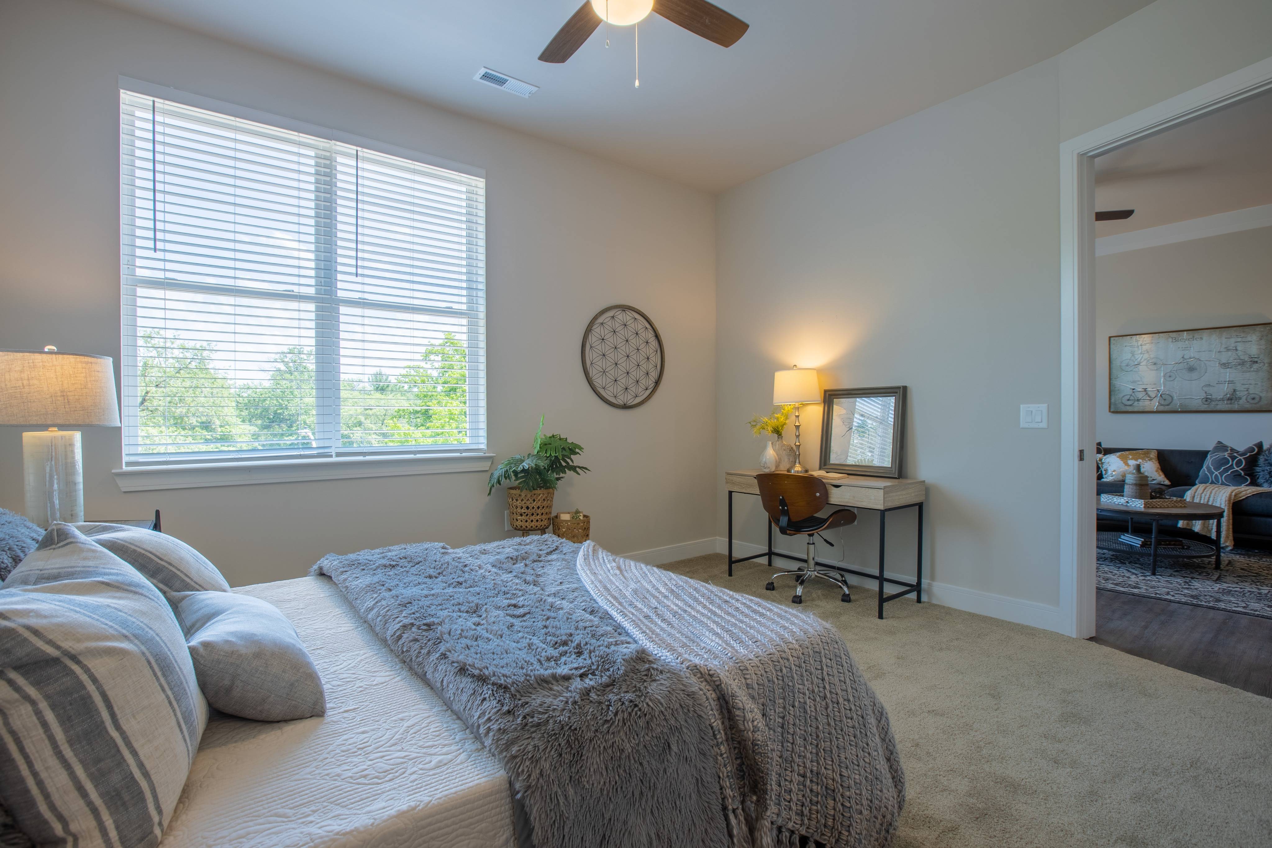 The Elle on Lockwood Apartments in St. Louis