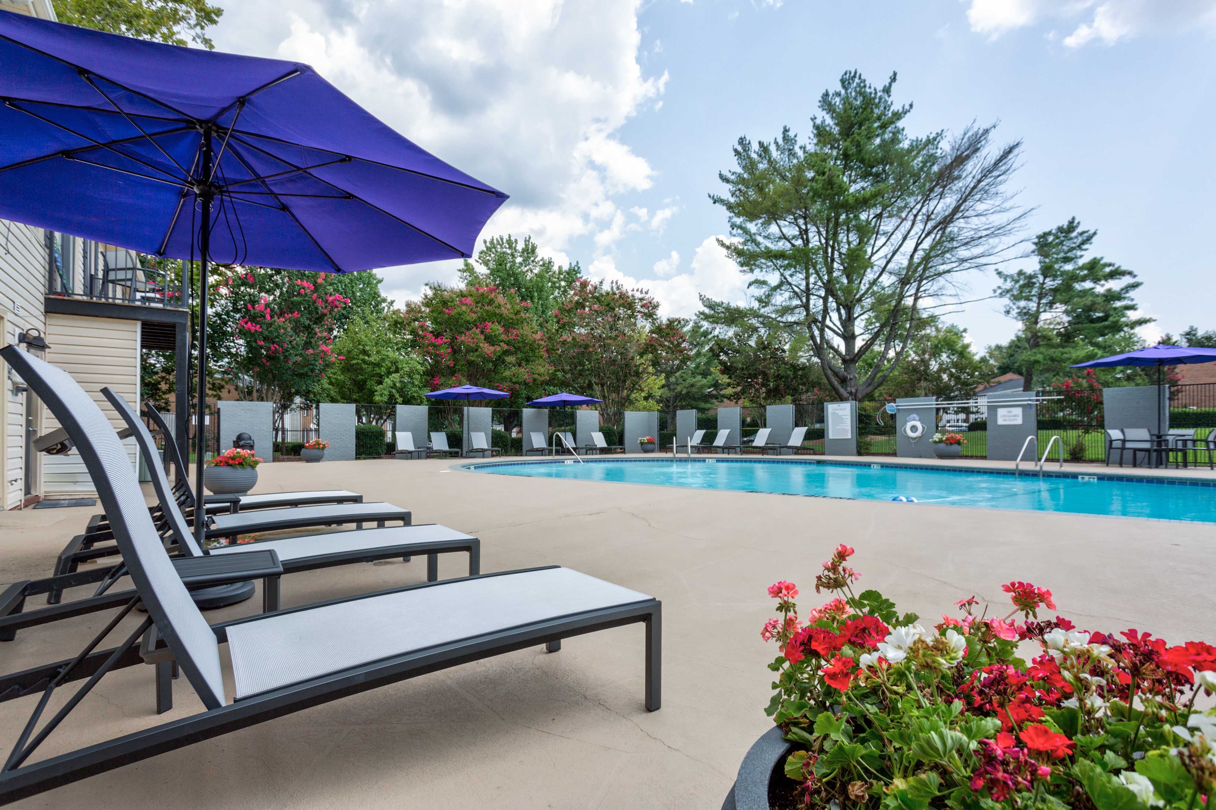 Williamsburg Manor Apartments In Cary, NC