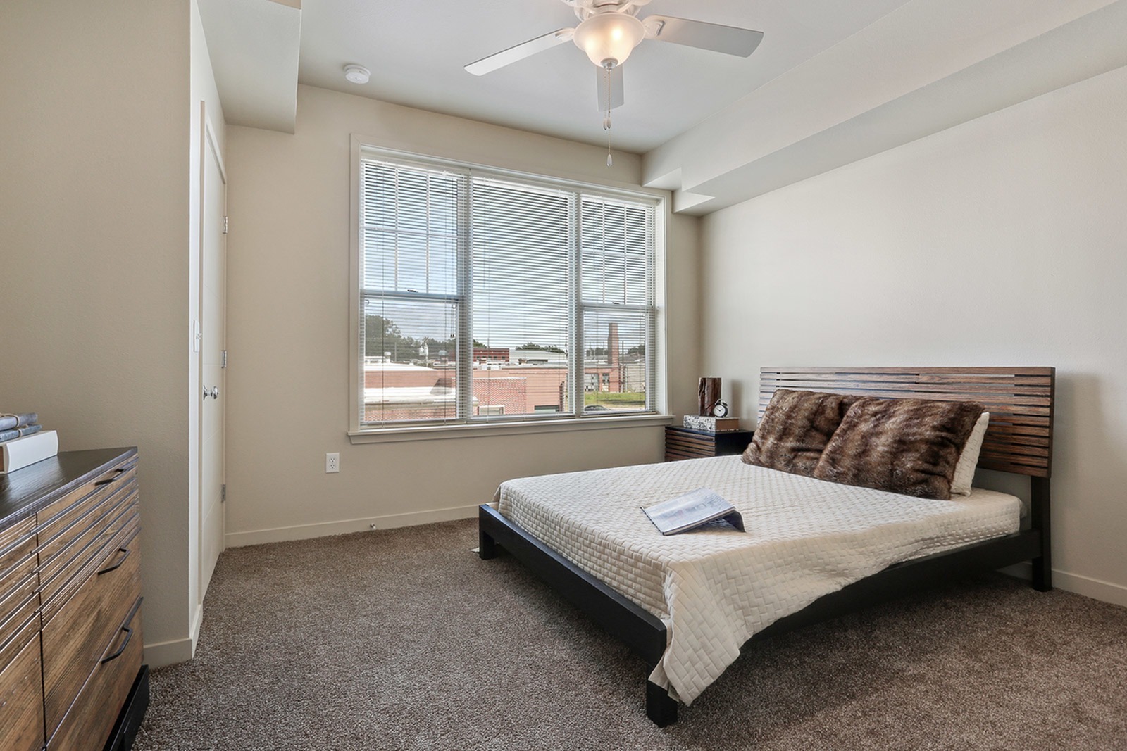 Photo Gallery Lofts at Union Hill Apartments Kansas City, MO