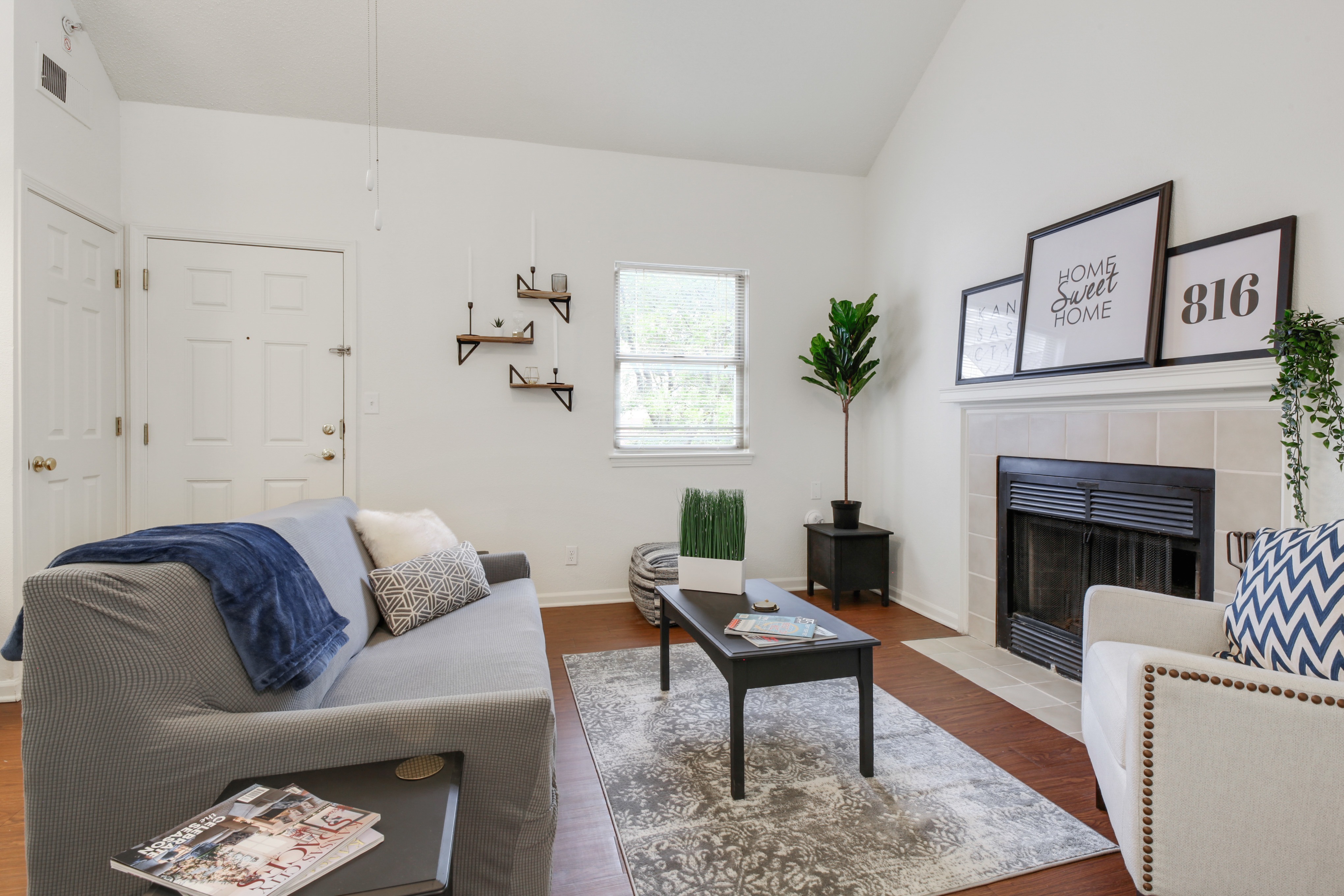 Photos & Virtual Tour Union Hill on Main Apartments Kansas City, MO