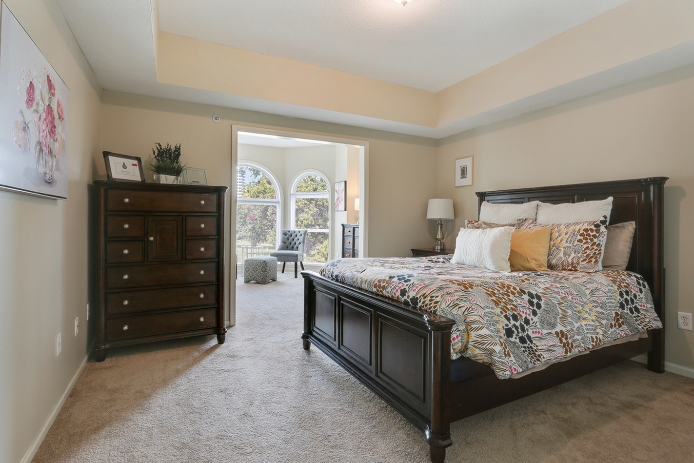 Photos & Virtual Tour Union Hill Place Apartments Kansas City, MO