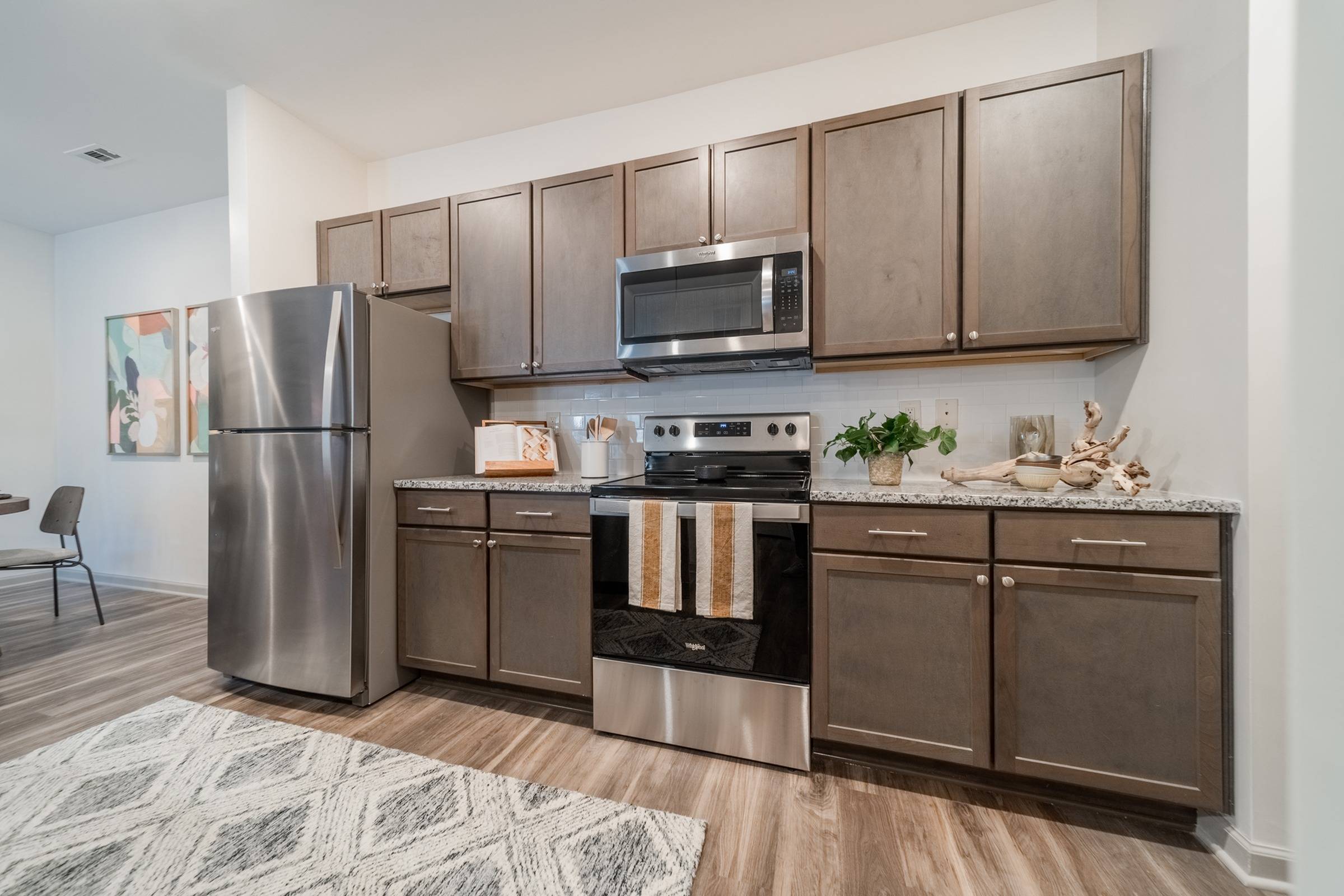 Beautiful appliance package!
