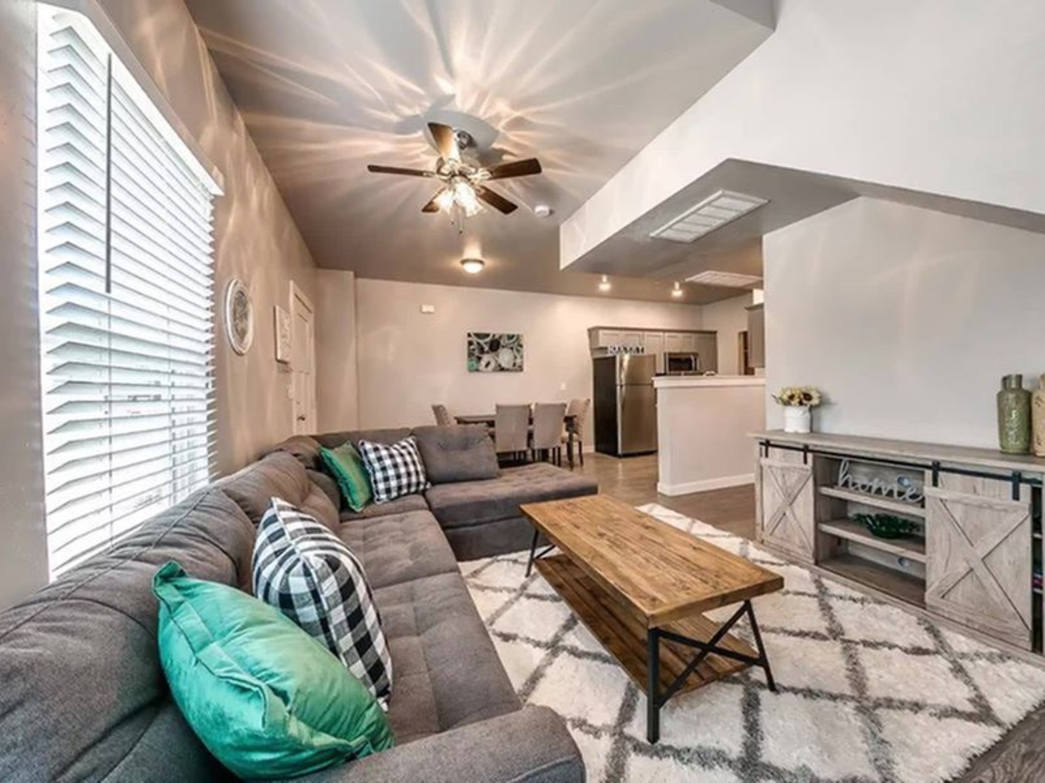 View Photos Lakeshore Landing