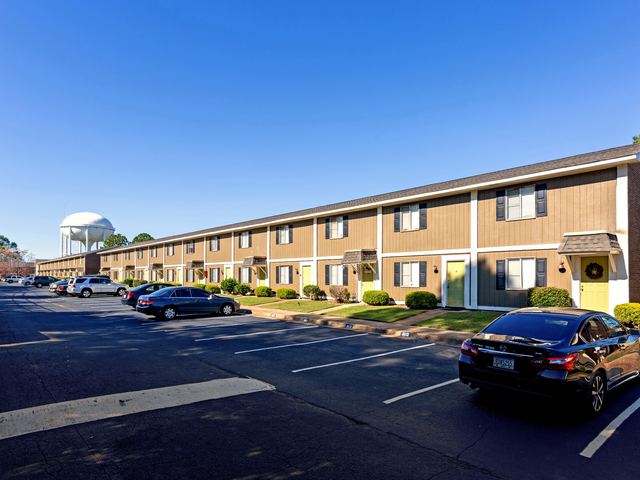 View Photos The Village Apartments