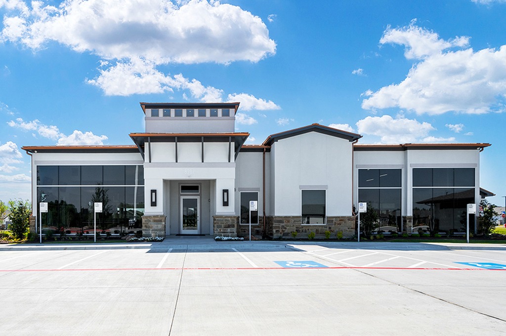 Photos & Tour The Luxe of Prosper Apartments McKinney TX