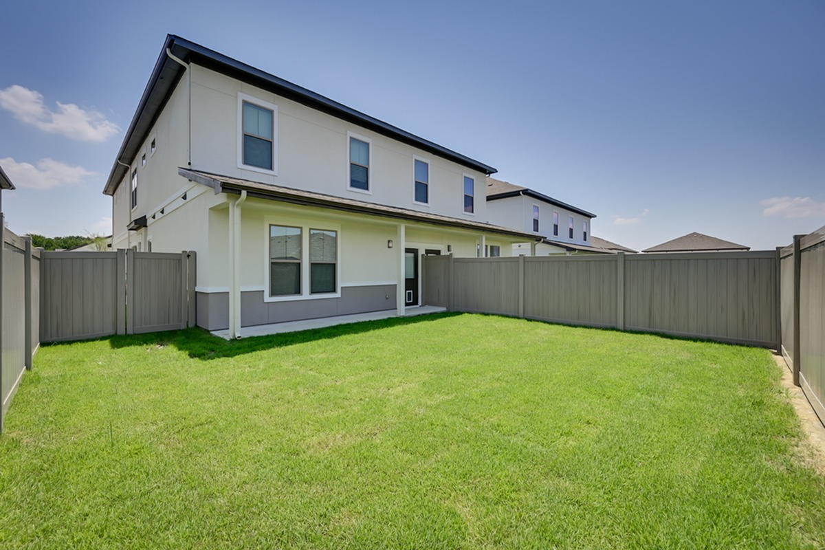 D1Topaz 4 Bed Apartment Mansions at Oak Point