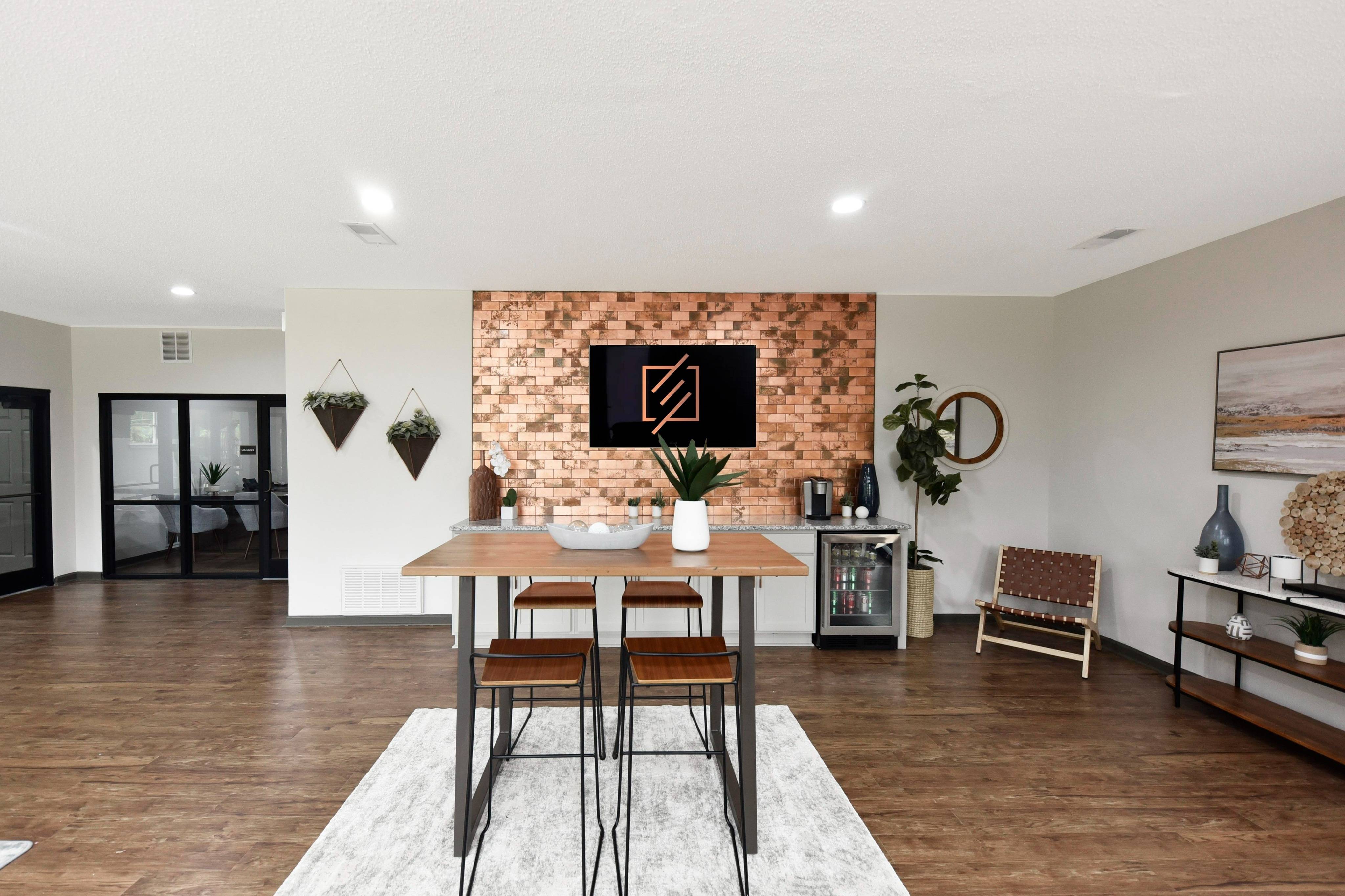 View Photos & Take A Virtual Tour The Easton Apartment Homes