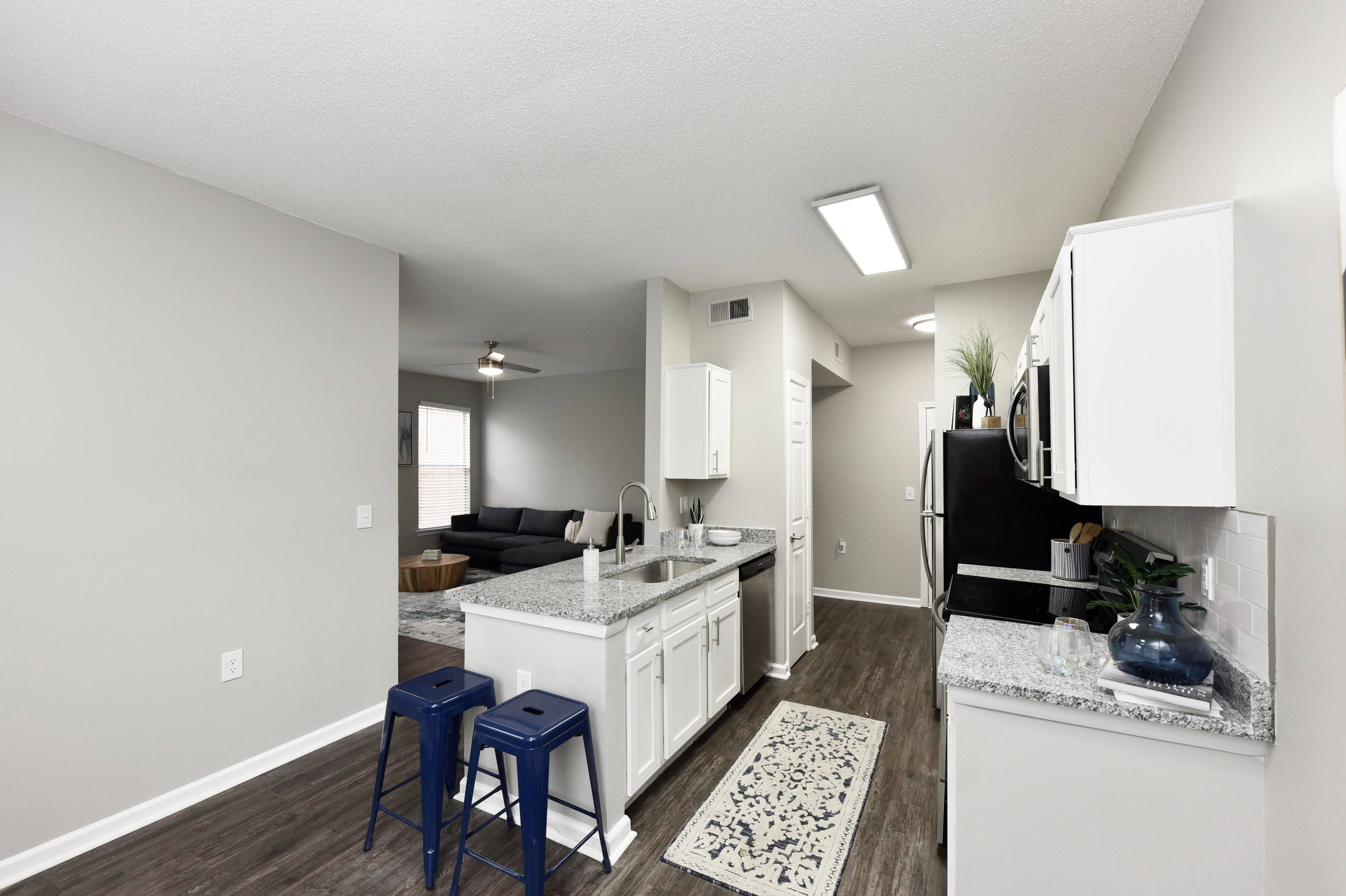 View Photos & Take A Virtual Tour The Easton Apartment Homes