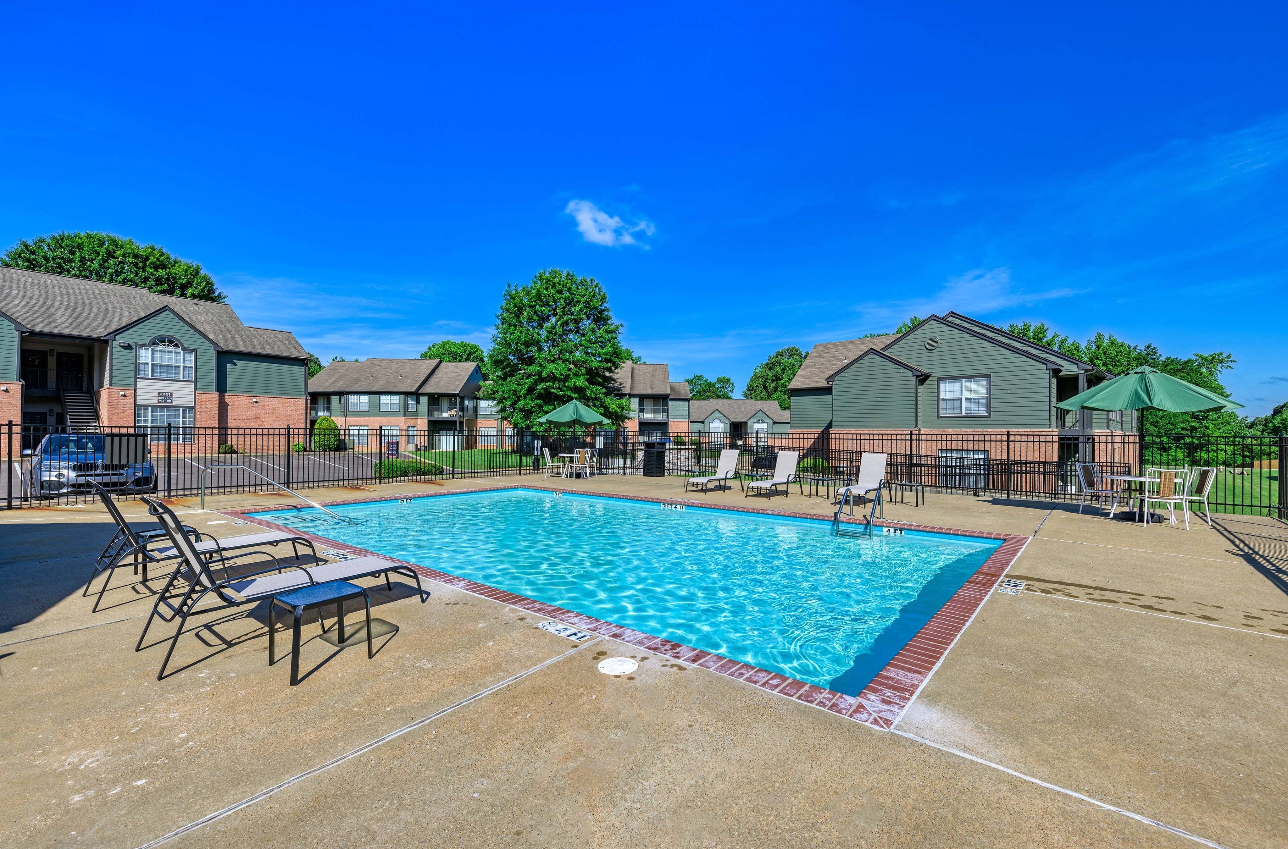 View Photos & Take A Virtual Tour The Easton Apartment Homes
