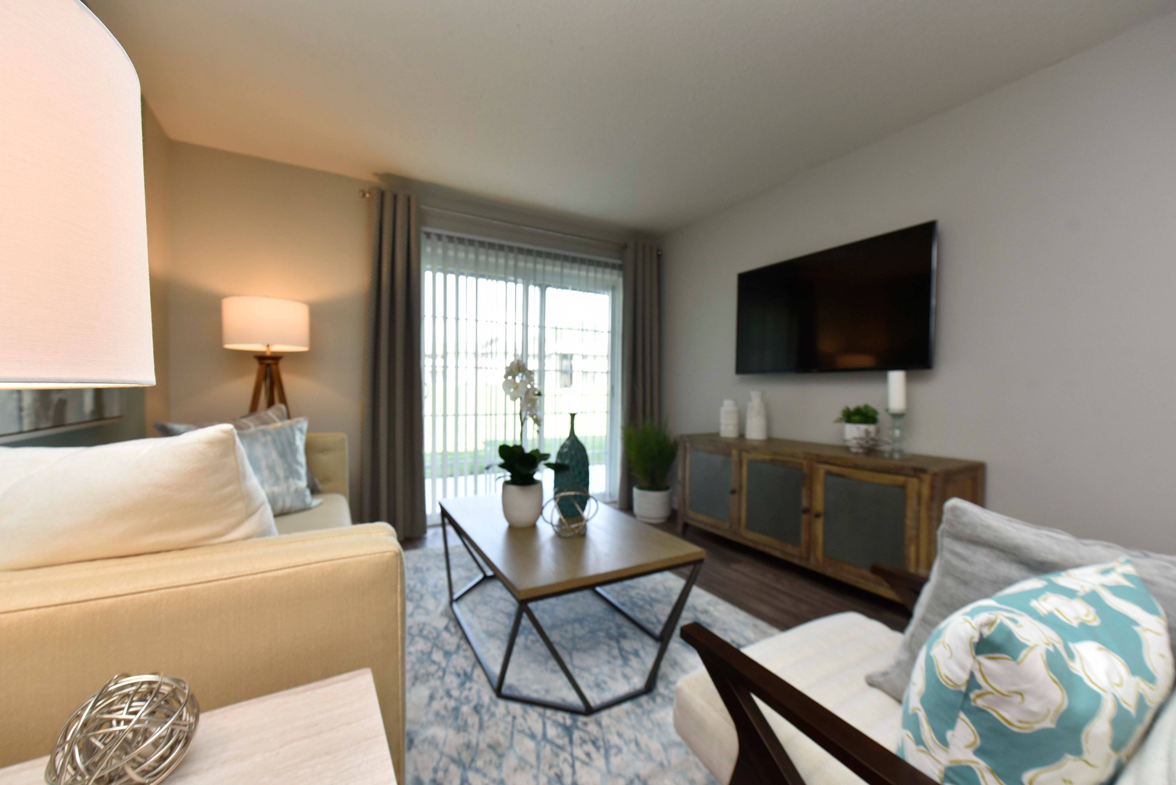 View Photos Brookhaven Apartments