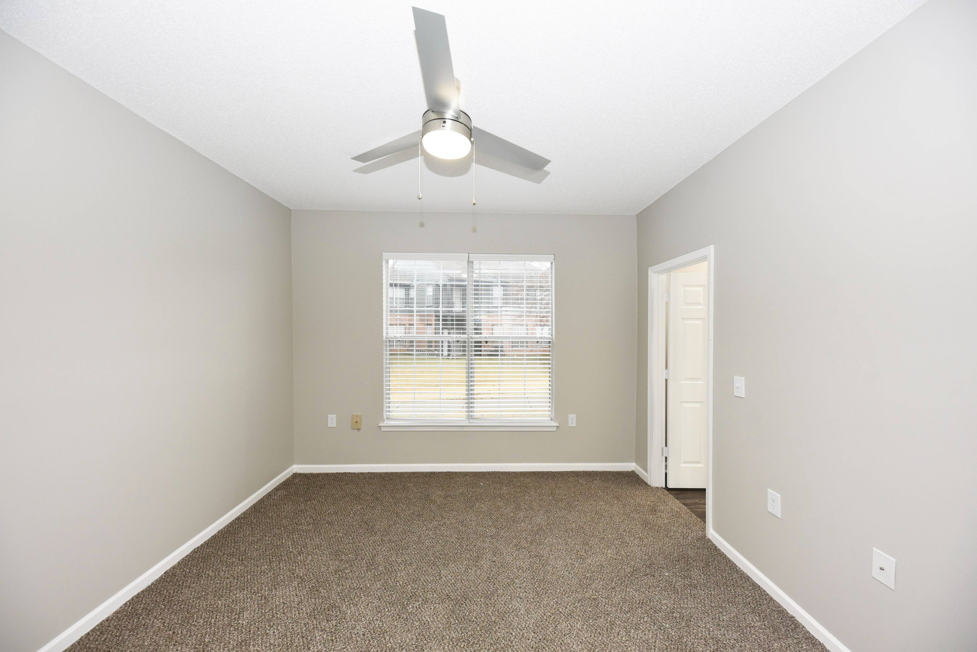 View Photos & Take A Virtual Tour The Easton Apartment Homes