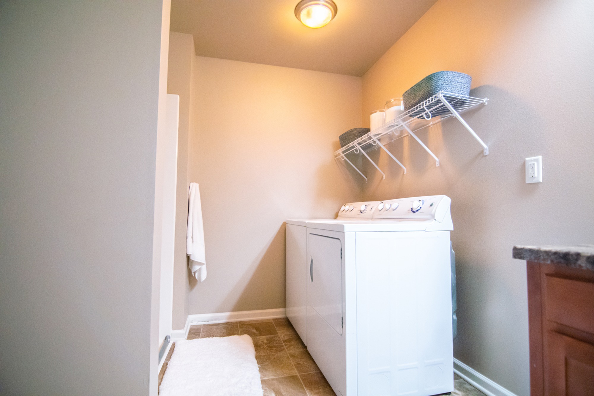 4216 E 50th St 1-3 Beds Other for Rent - Photo Gallery 5