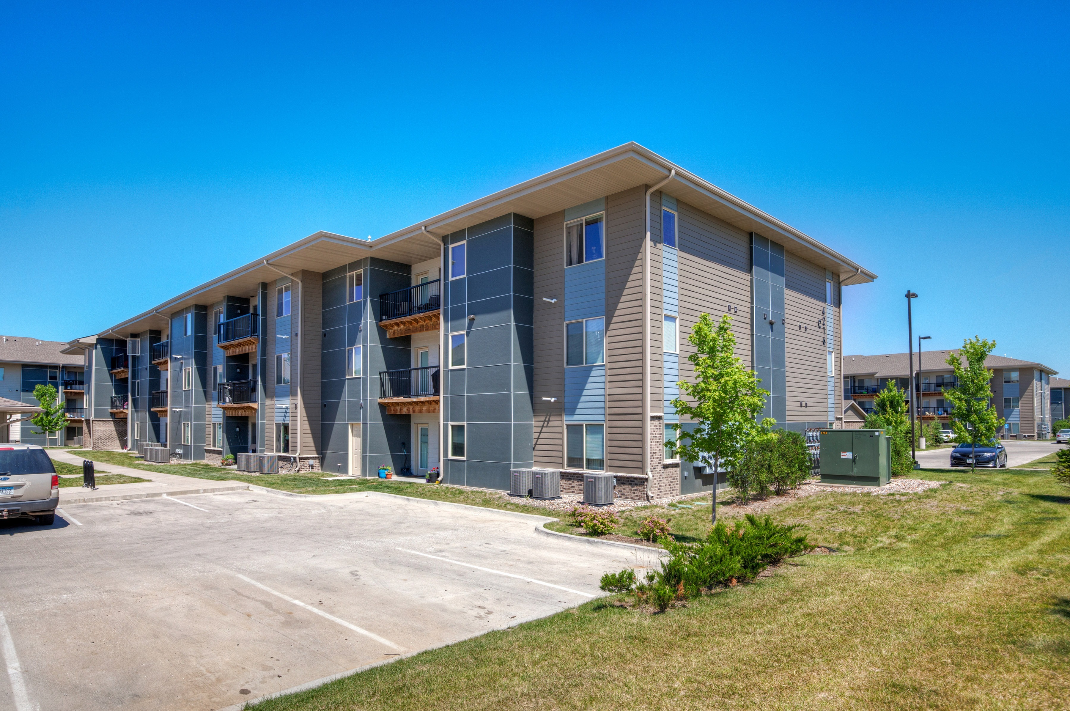 4216 E 50th St 1-3 Beds Other for Rent - Photo Gallery 11