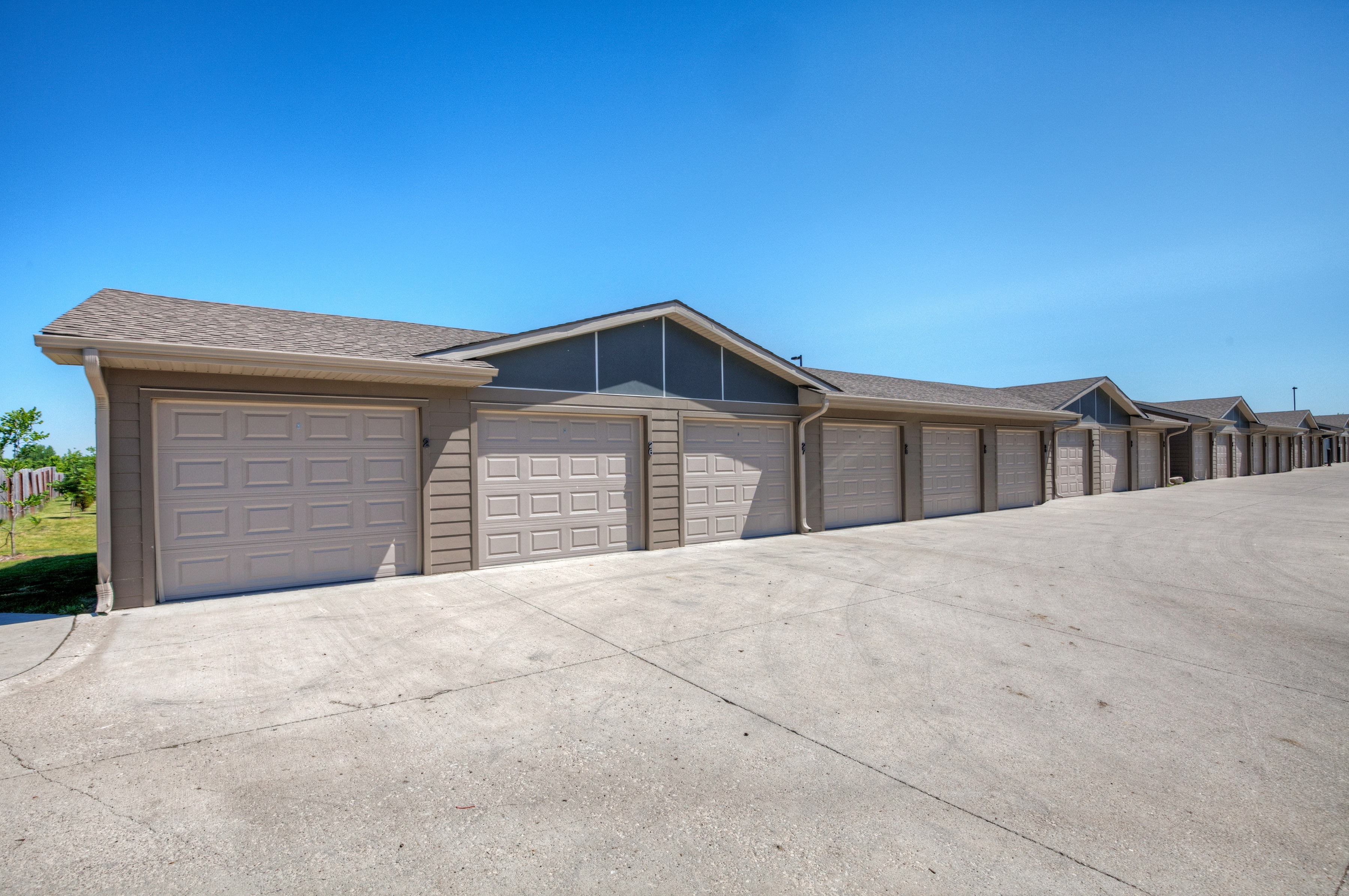 4216 E 50th St 1-3 Beds Other for Rent - Photo Gallery 14