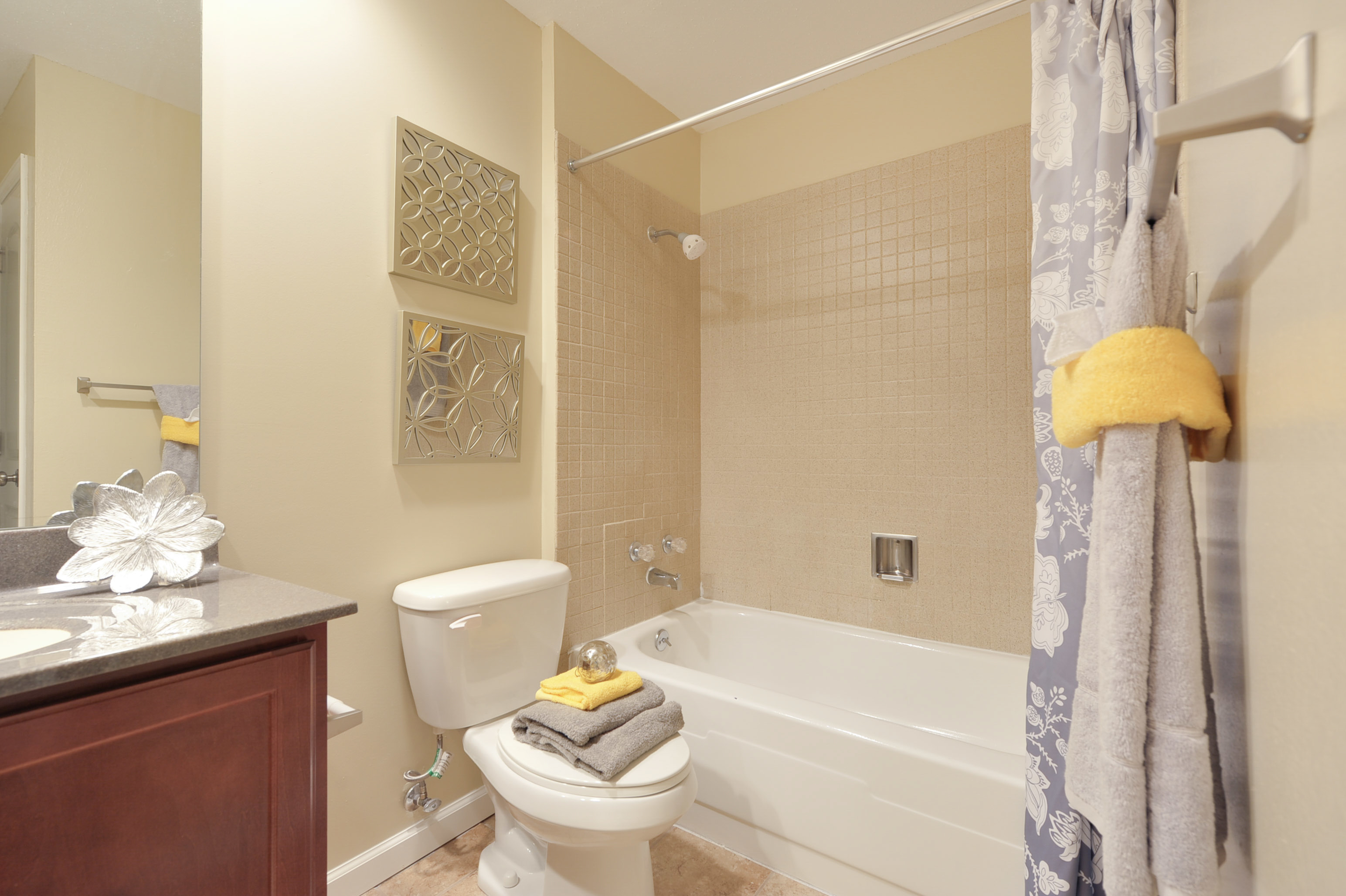 Photo Gallery Chesterfield Place Apartments Chesterfield, MO Apartments