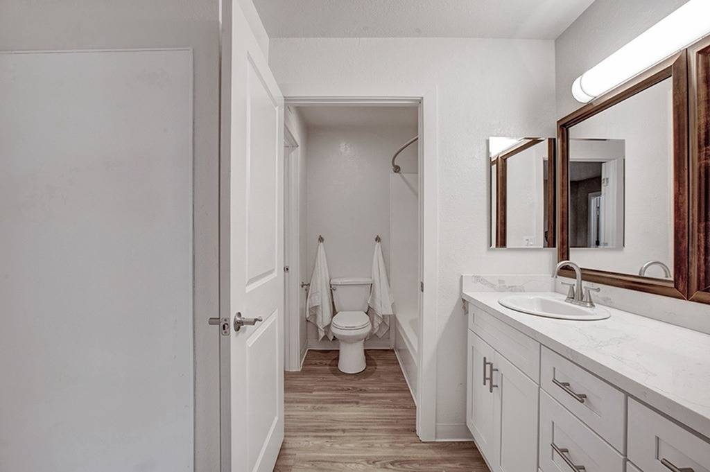 View Photos Reserve at Cadillac Apartments