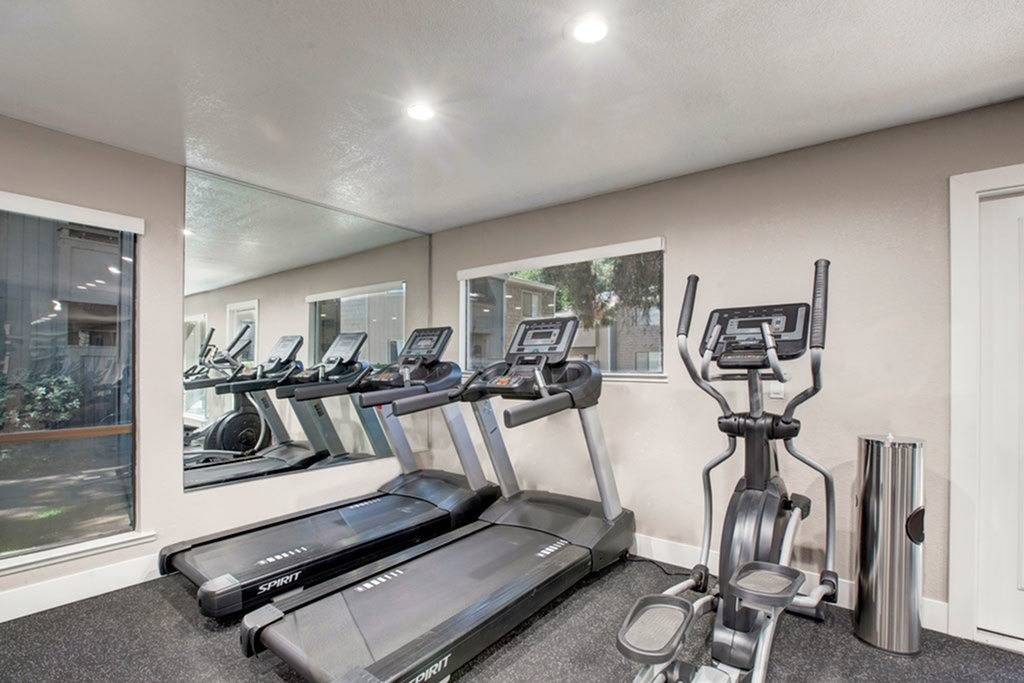 View Photos Reserve at Cadillac Apartments