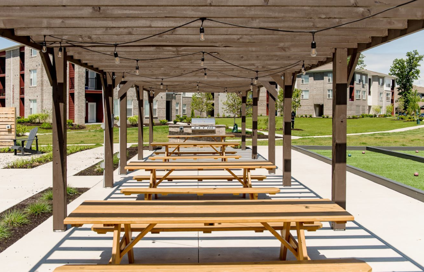 Echo Park Grilling Patio