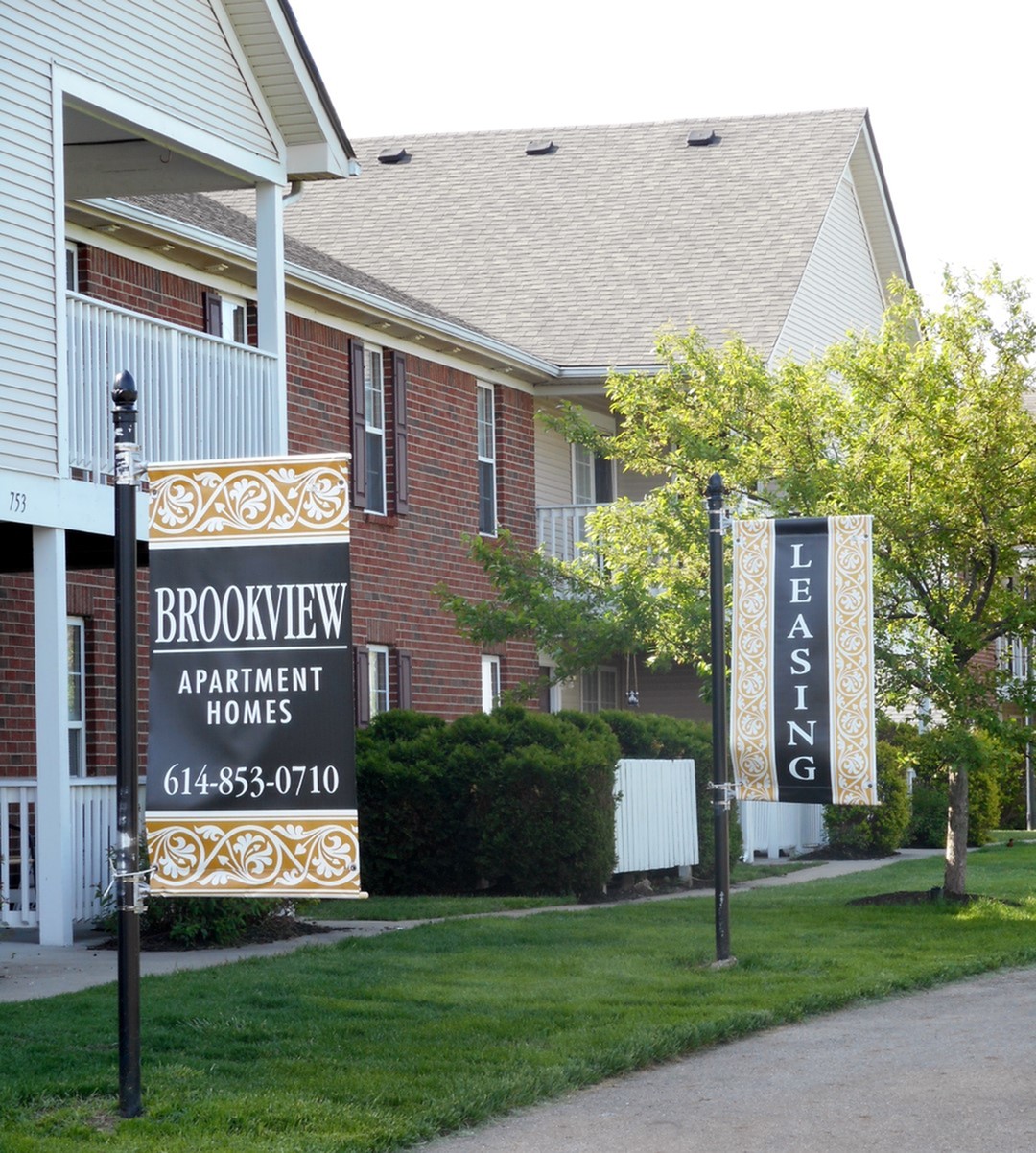 View Photos Templeton Crossing