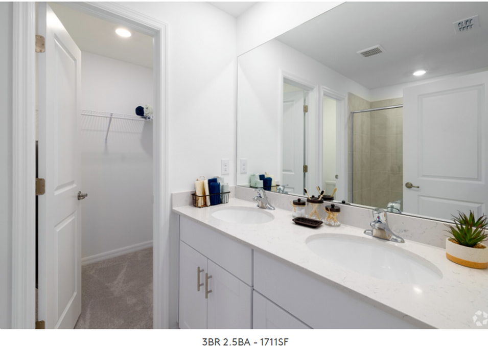 View Photos Landings at Westport Townhomes
