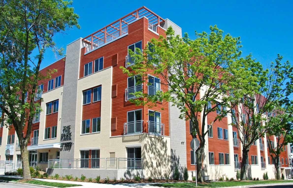 Housing near UW Milwaukee The Park at 1824
