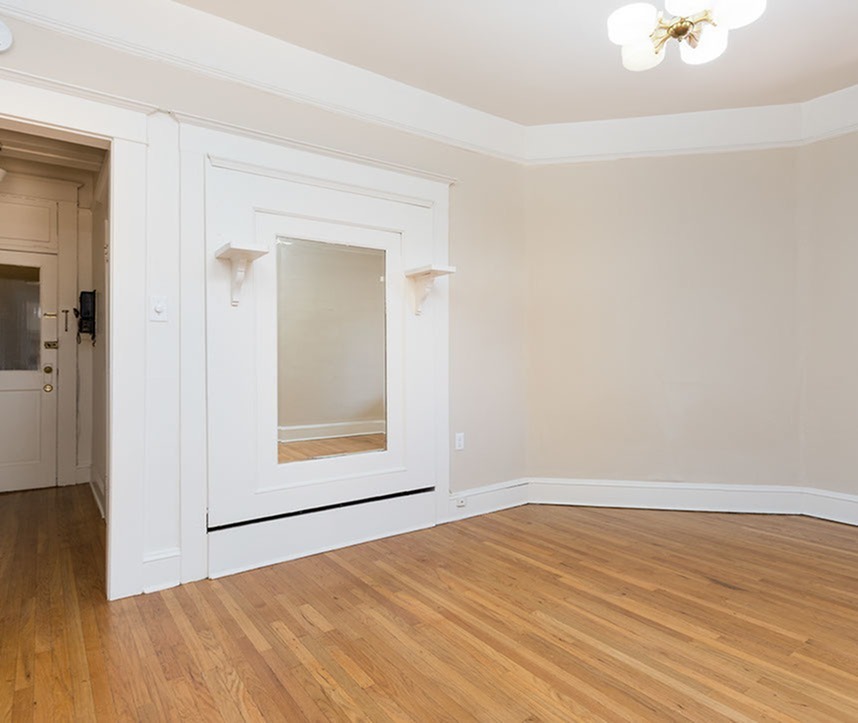 View Photos Kingsbury Apartments