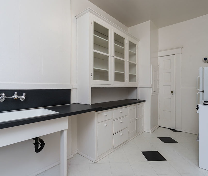 View Photos Kingsbury Apartments