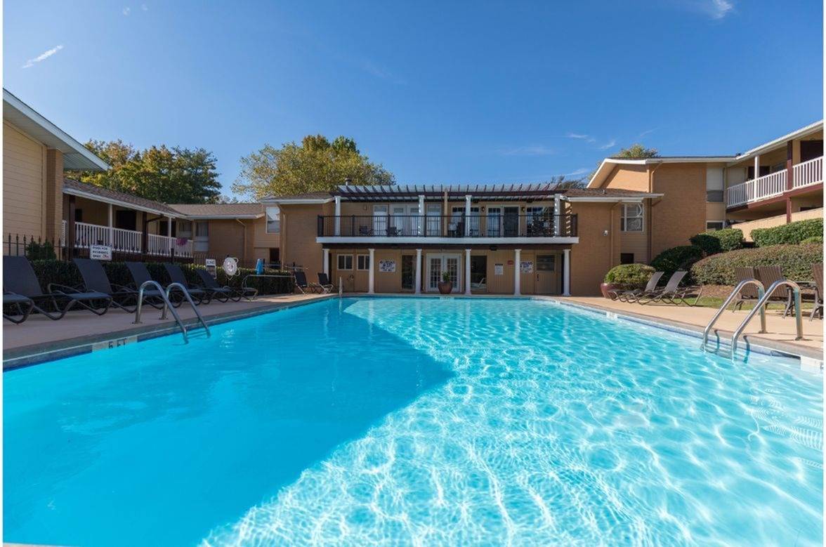 View Photos Pelham Place South Greenville, SC Apartments Official