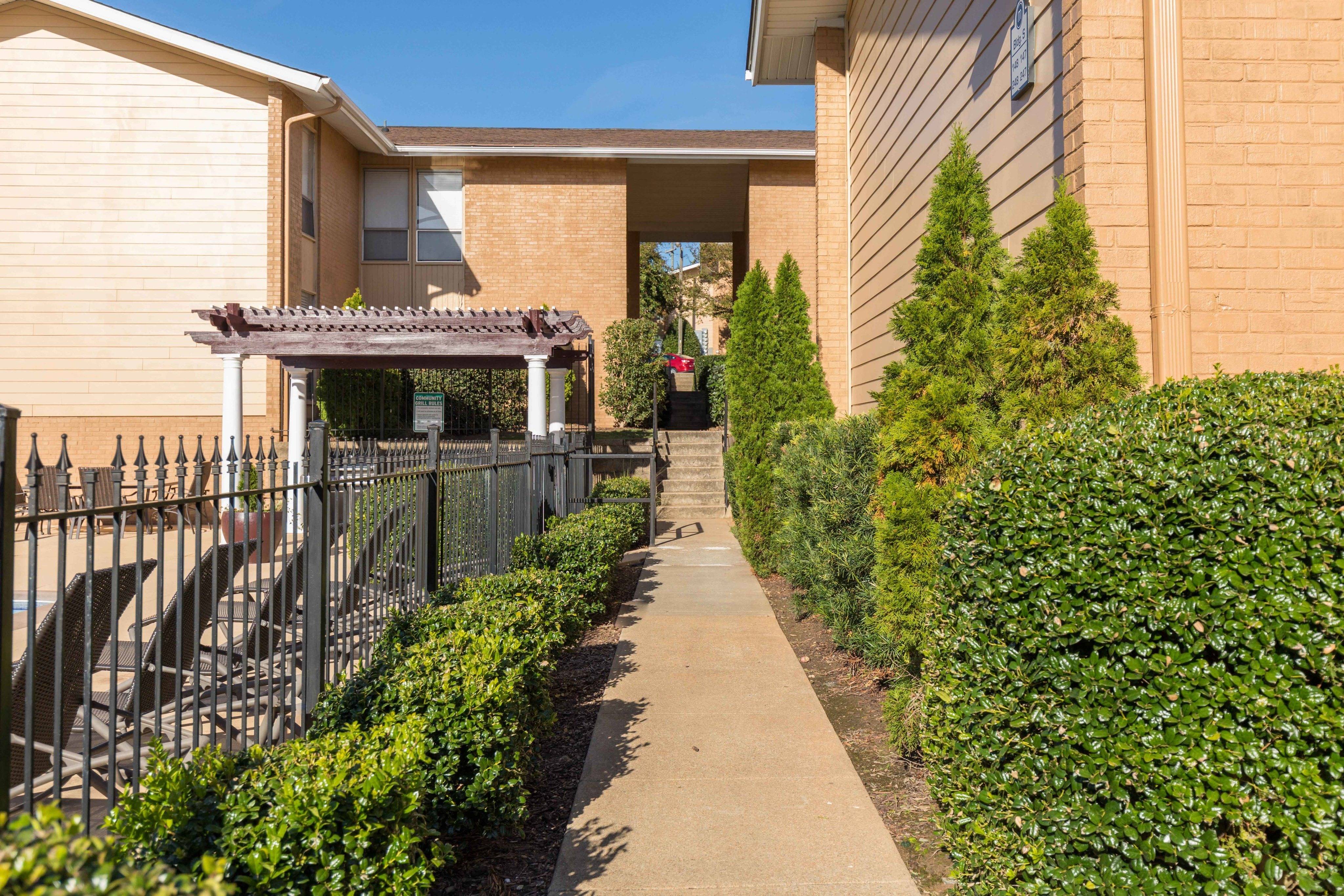 View Photos Pelham Place South Greenville, SC Apartments Official