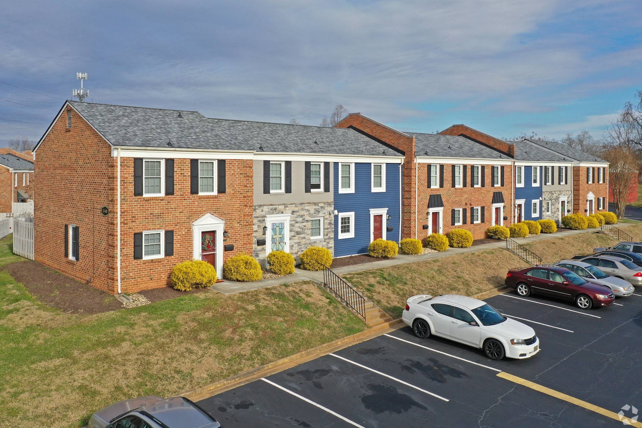 View Photos Boonsboro Village Apartments