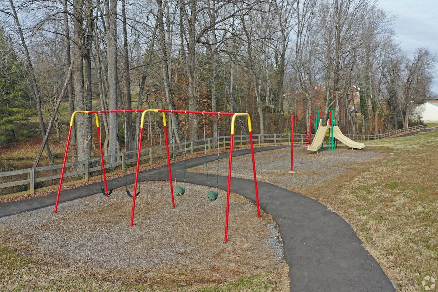 View Photos Boonsboro Village Apartments