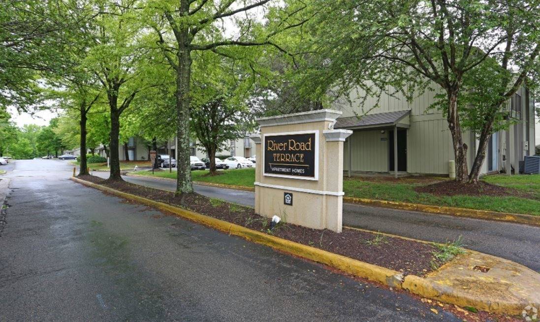 View Photos River Road Terrace Apartment Homes