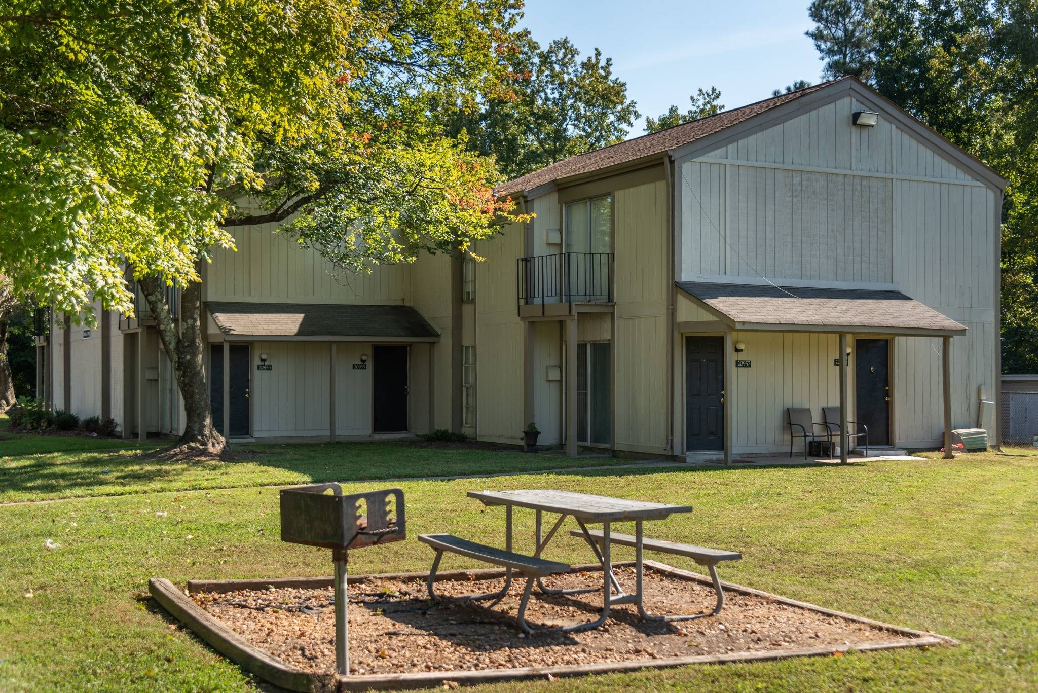 View Photos River Road Terrace Apartment Homes